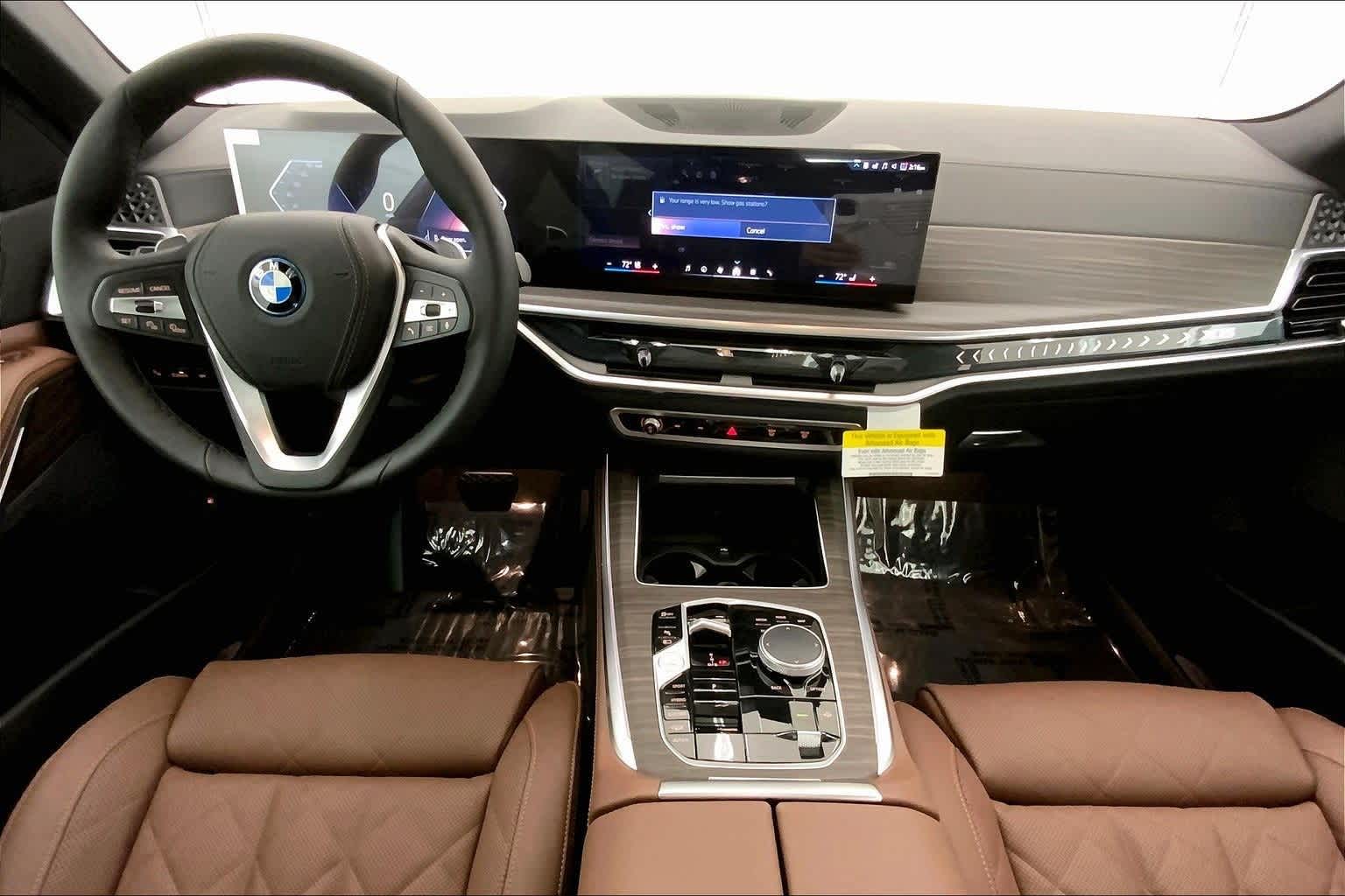 Thumbnail: 2026 BMW X5 - 10