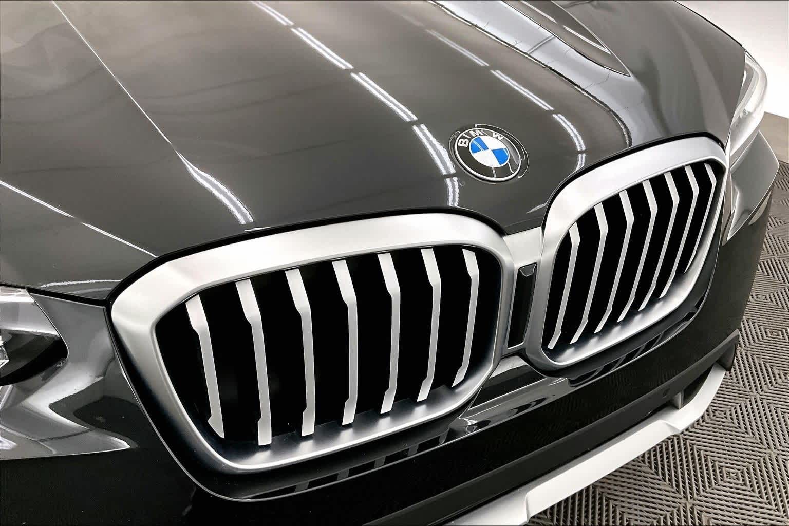 Thumbnail: 2024 BMW X3 - 33
