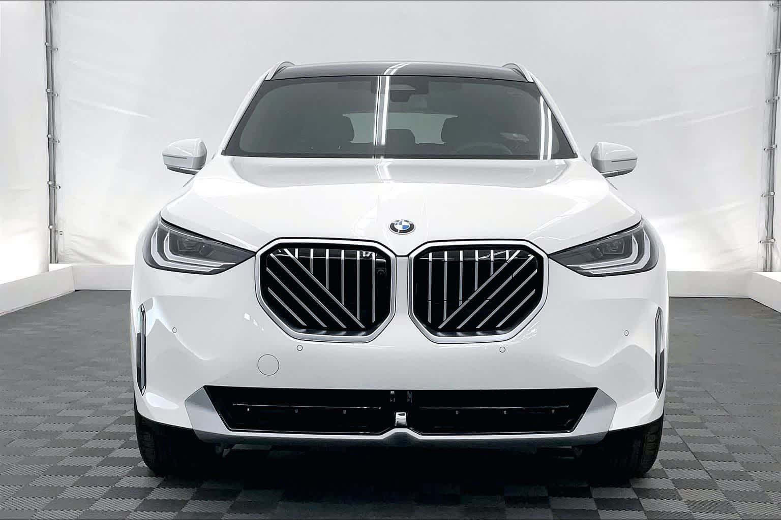 Thumbnail: 2026 BMW X3 - 6