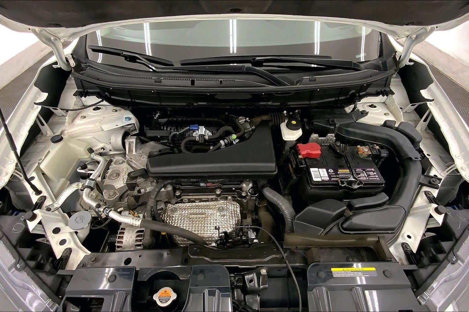 Thumbnail: 2017 Nissan Rogue - 9