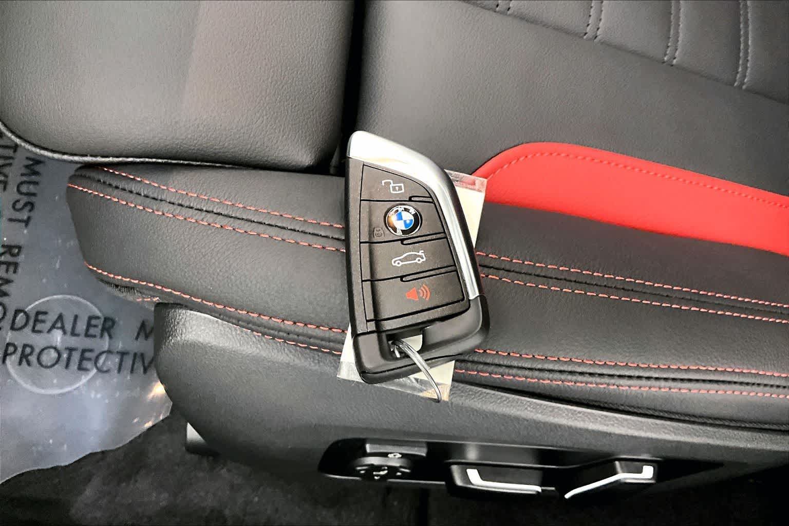 Thumbnail: 2026 BMW i4 - 20