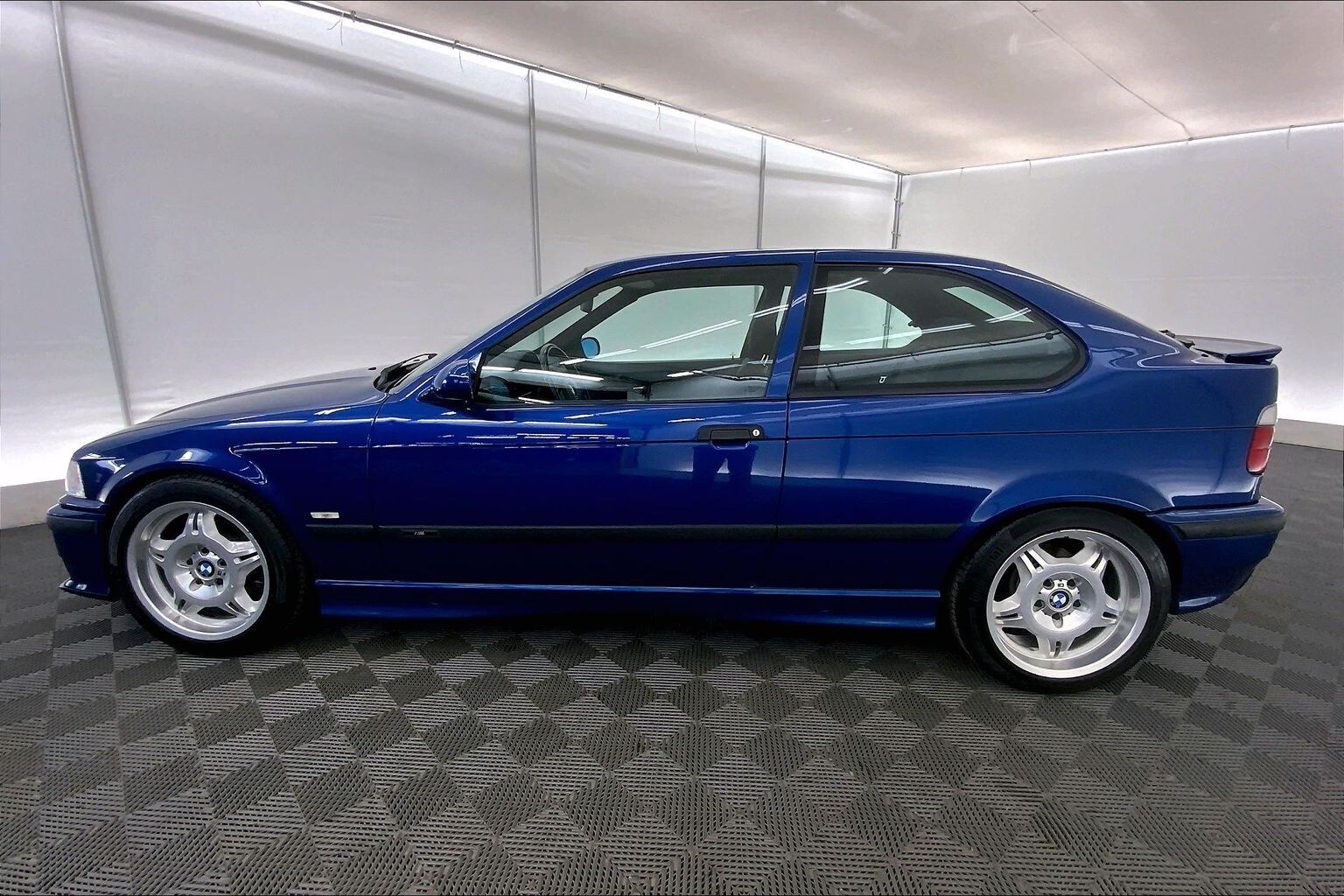 Thumbnail: 1999 BMW 3 Series - 3