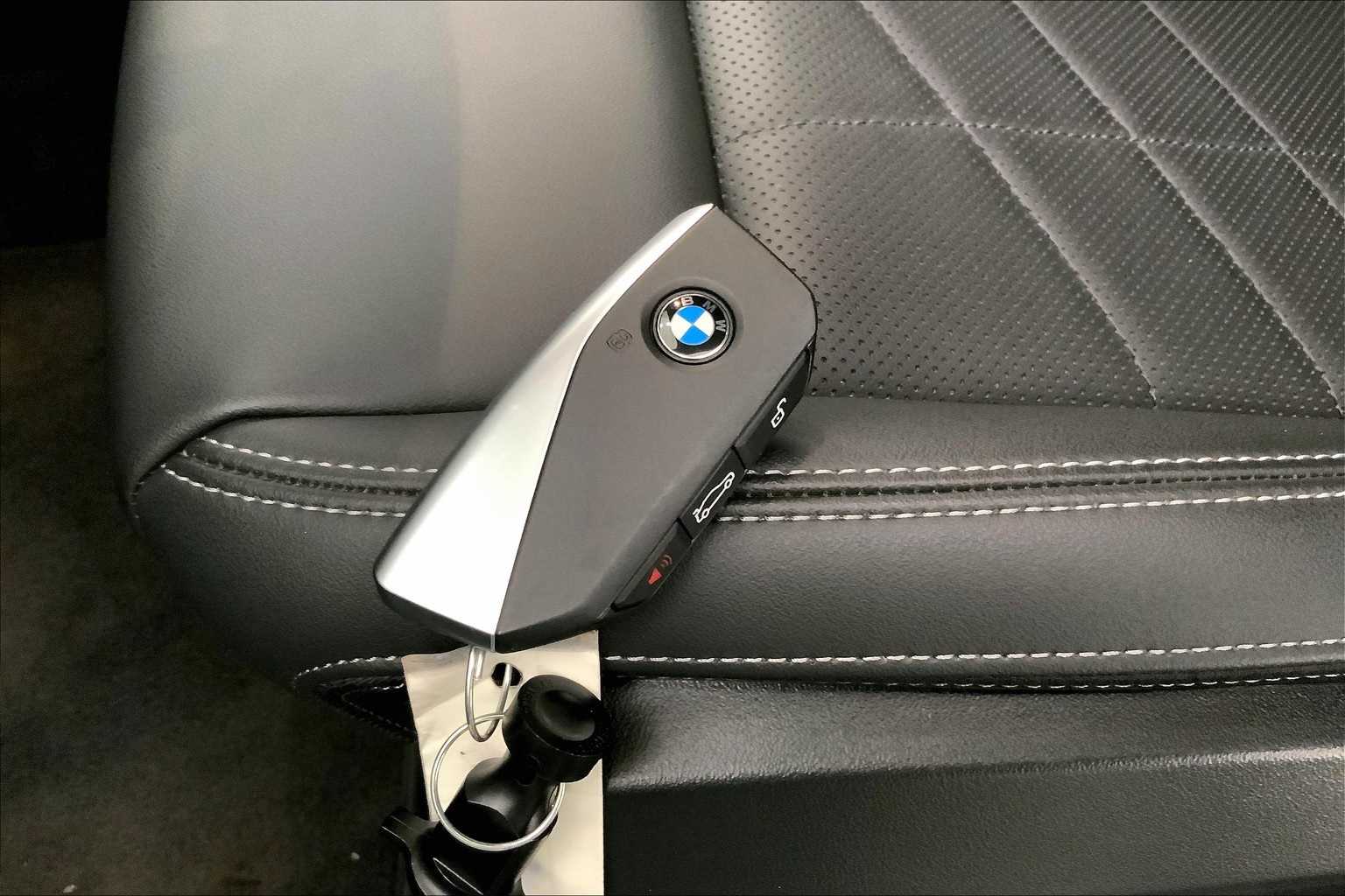 Thumbnail: 2025 BMW X1 - 19