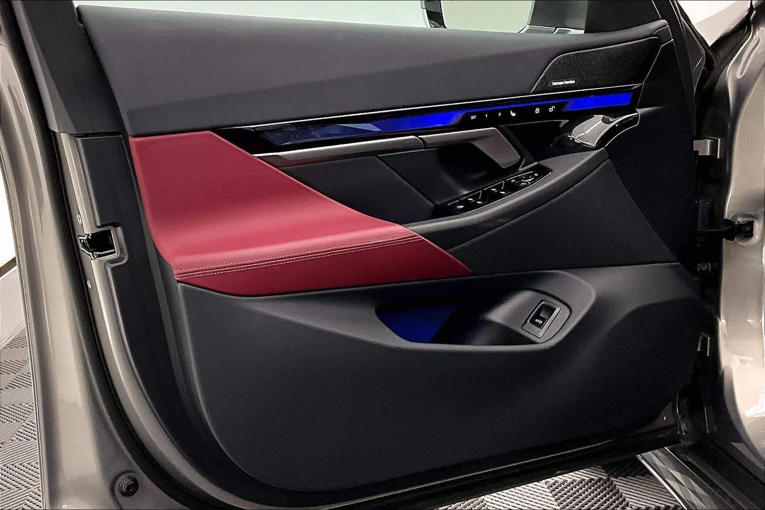 Thumbnail: 2026 BMW 5 Series - 27