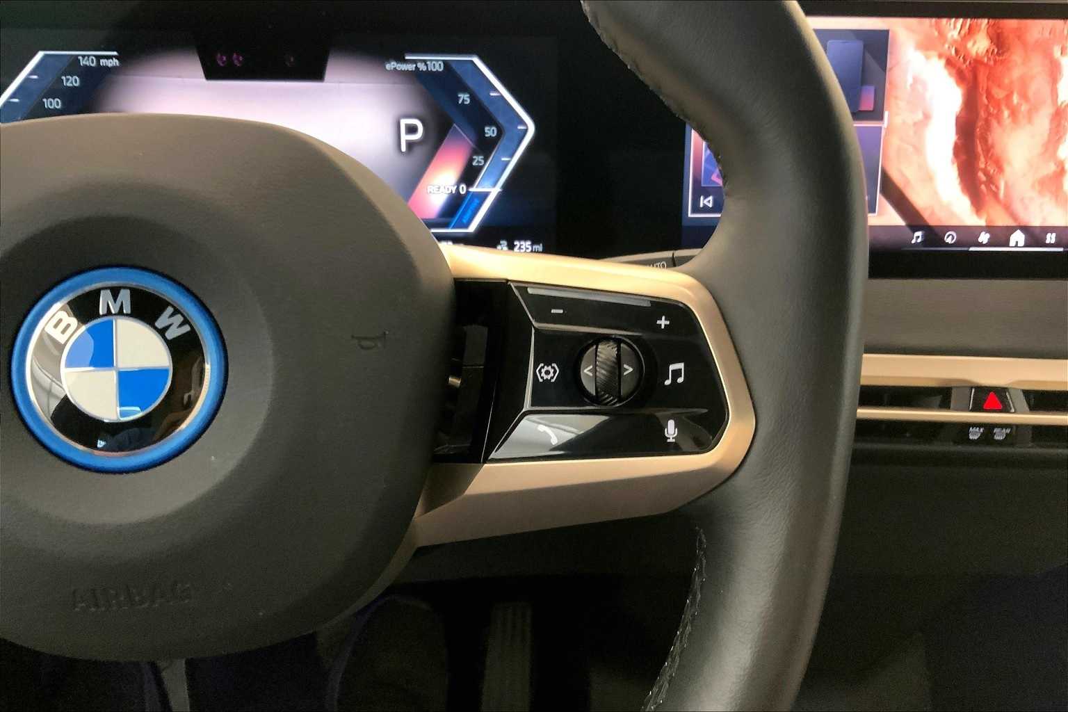 Thumbnail: 2024 BMW iX - 25