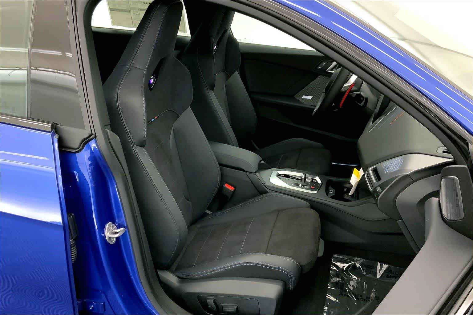 Thumbnail: 2025 BMW 2 Series - 14