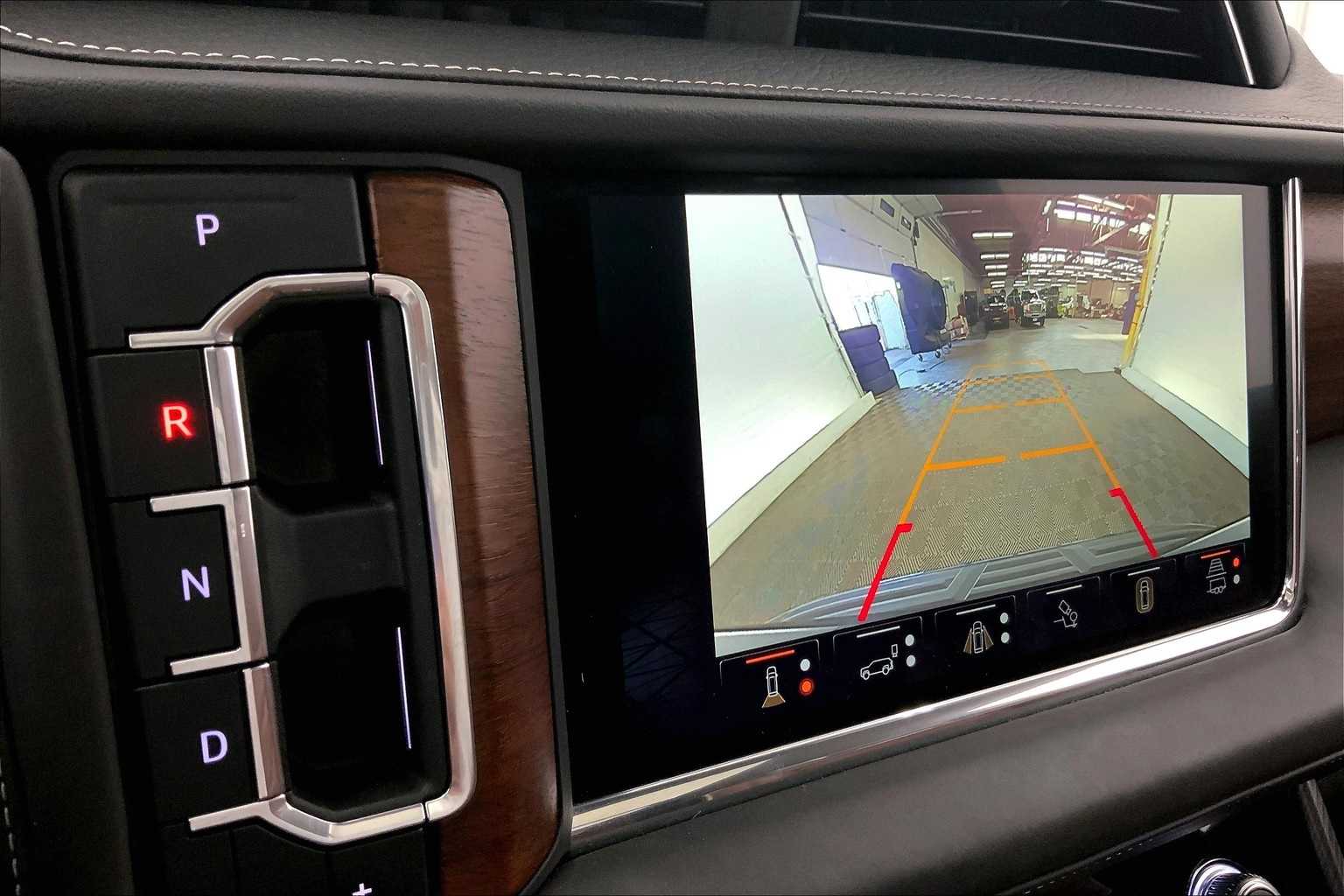 Thumbnail: 2023 GMC Yukon - 26