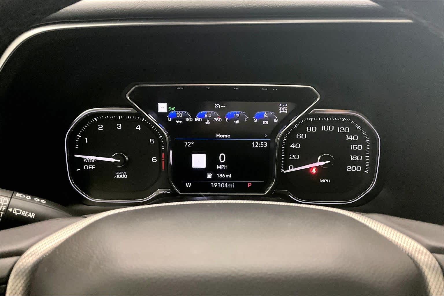 Thumbnail: 2021 GMC Yukon - 17