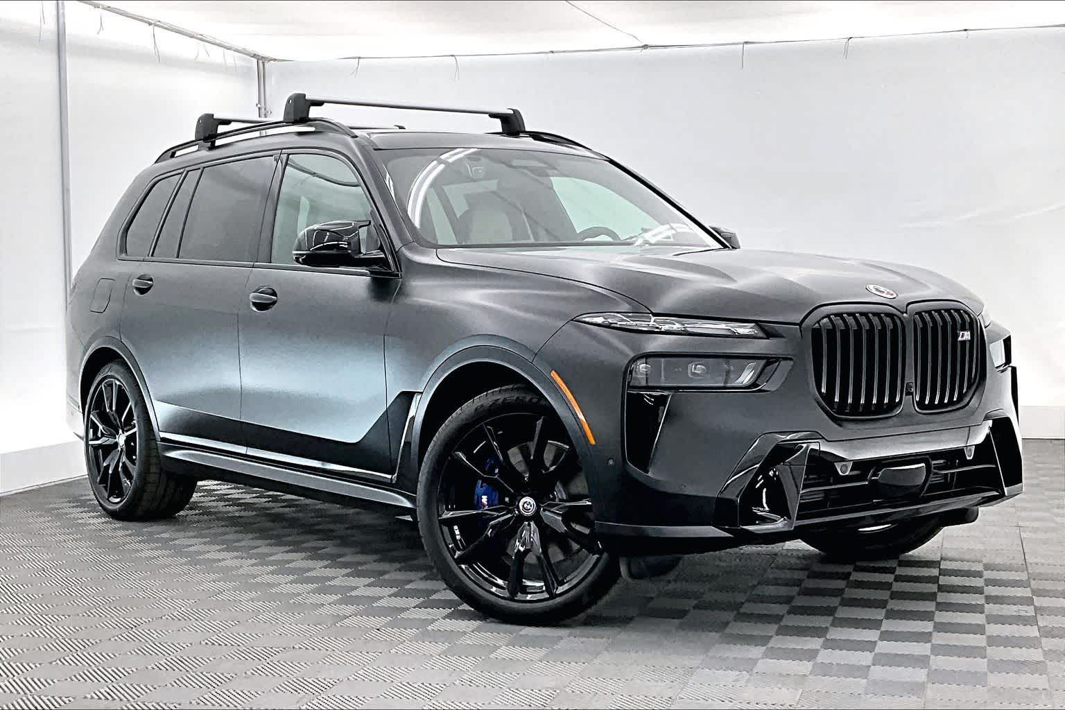 Thumbnail: 2026 BMW X7 - 21