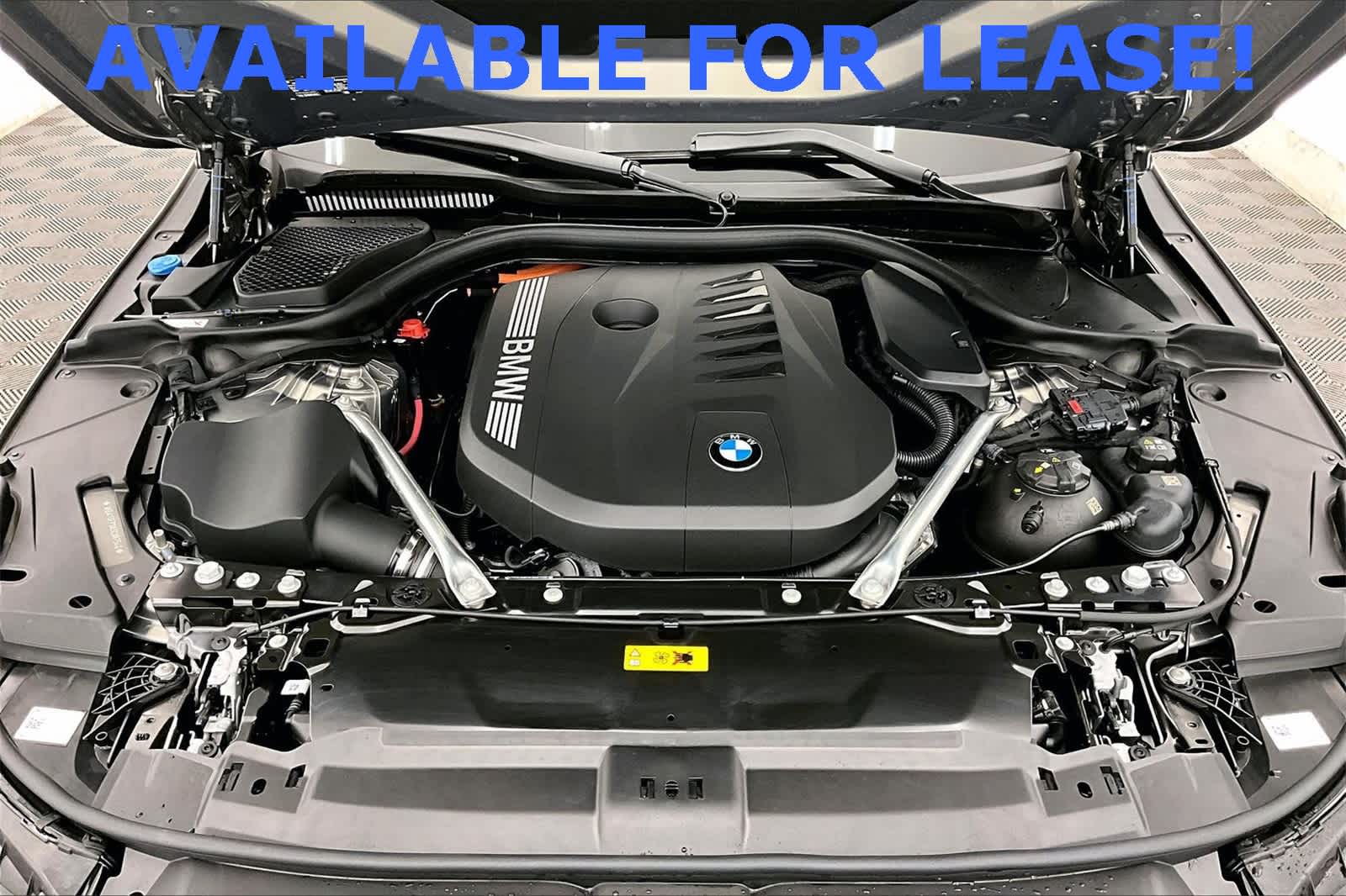 Thumbnail: 2025 BMW 5 Series - 9