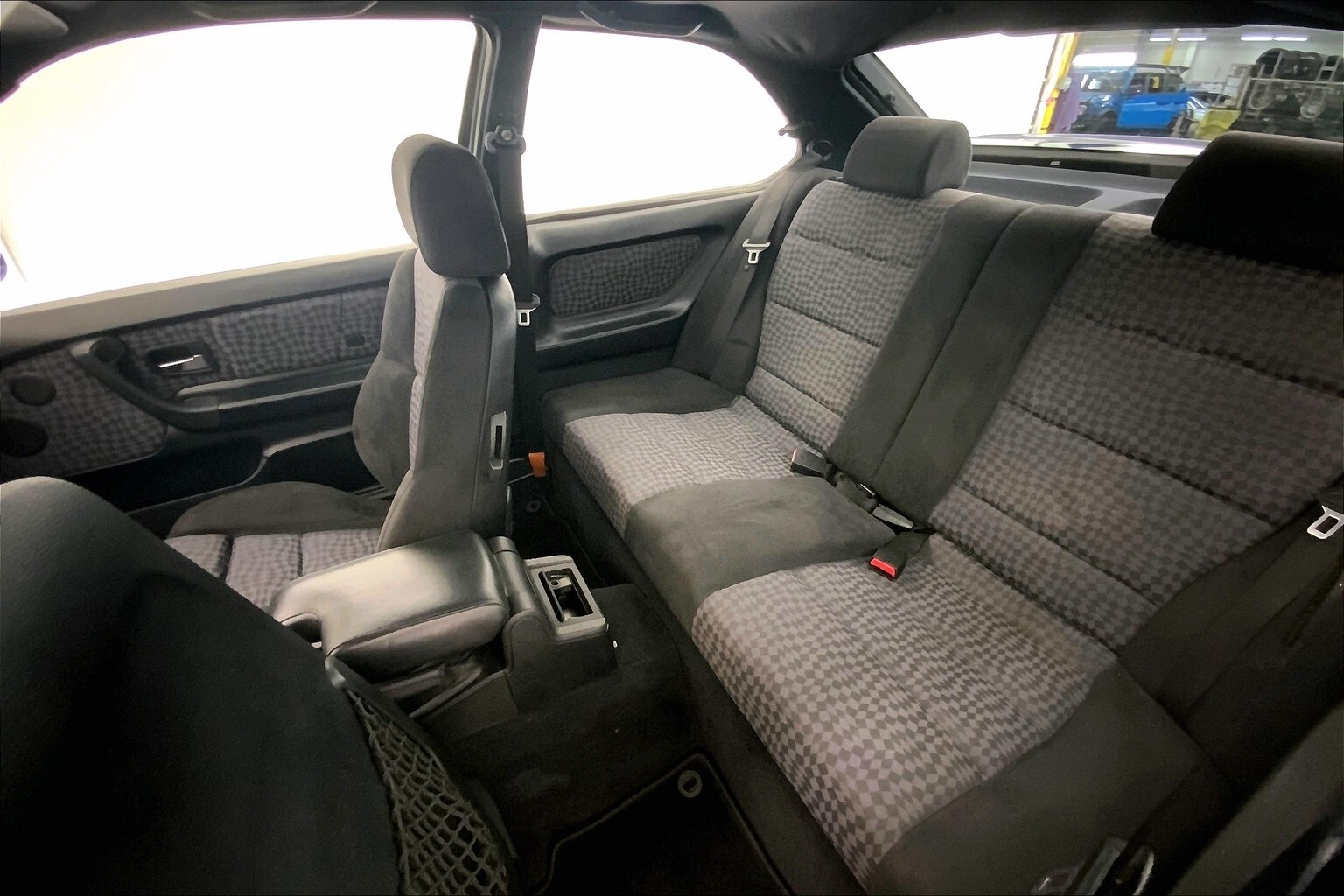 Thumbnail: 1999 BMW 3 Series - 28