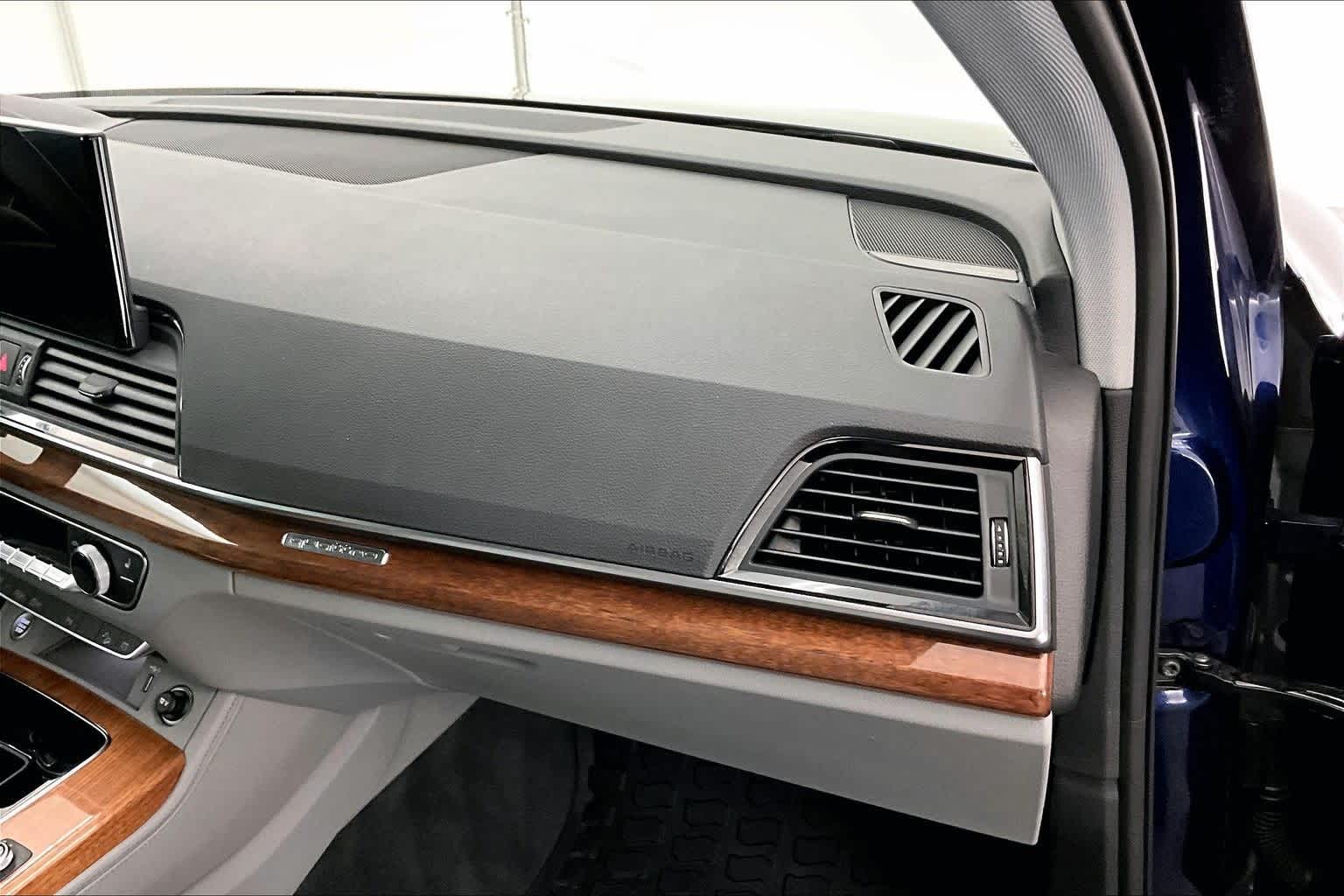 Thumbnail: 2023 Audi Q5 - 23