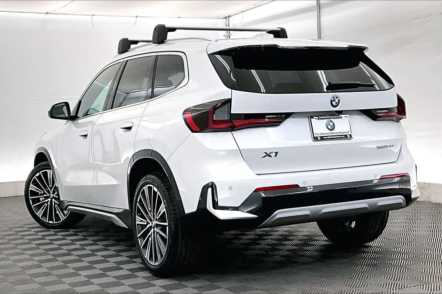 Thumbnail: 2026 BMW X1 - 4