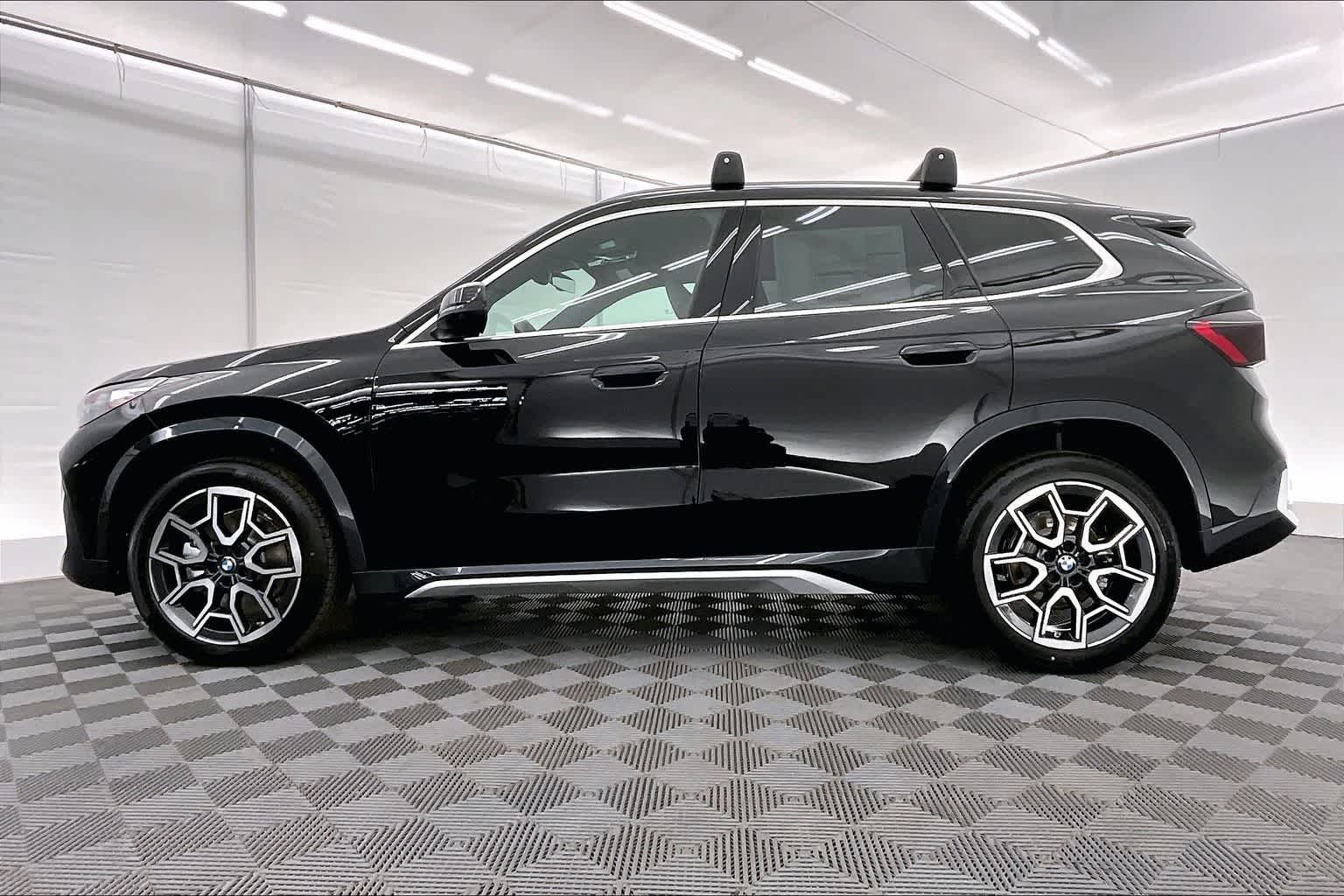 Thumbnail: 2026 BMW X1 - 3