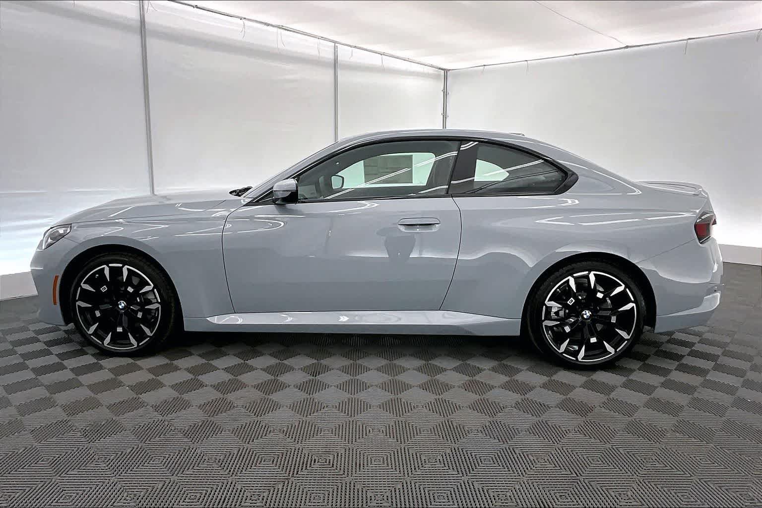 Thumbnail: 2026 BMW 2 Series - 3