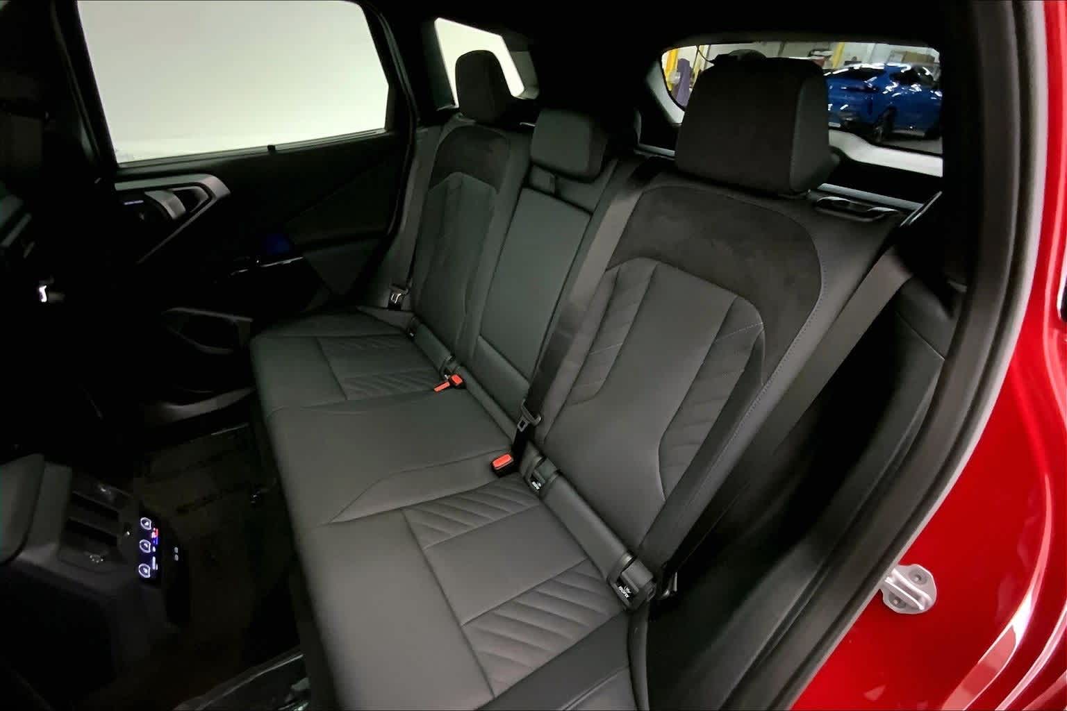 Thumbnail: 2026 BMW X3 - 13