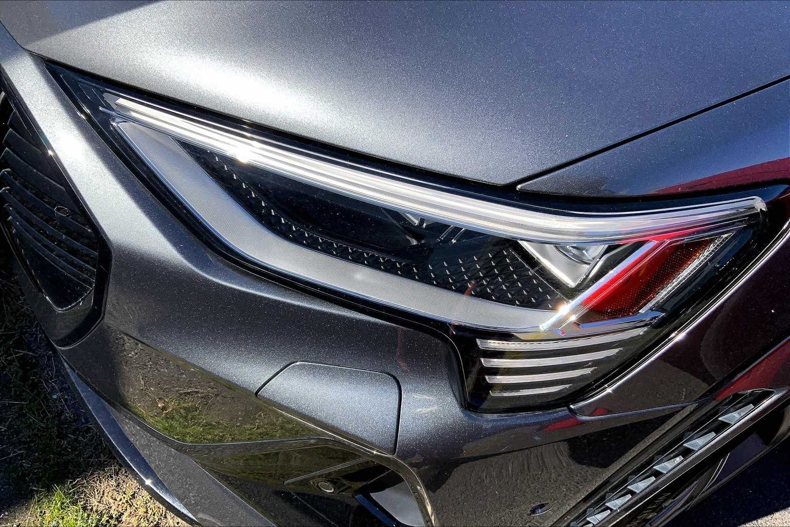 2022 Audi e-tron Premium Plus photo 2
