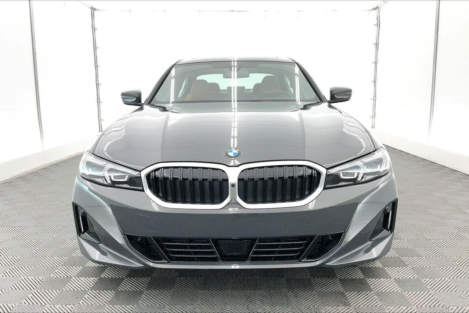Thumbnail: 2026 BMW 3 Series - 6