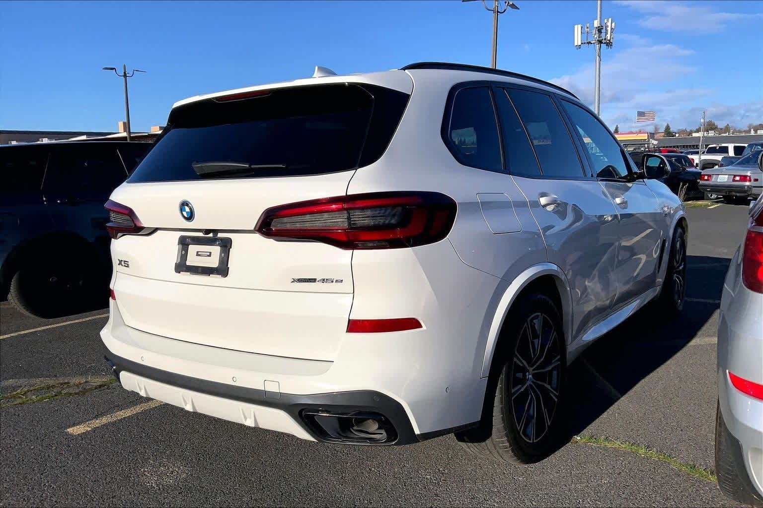 Thumbnail: 2022 BMW X5 - 19
