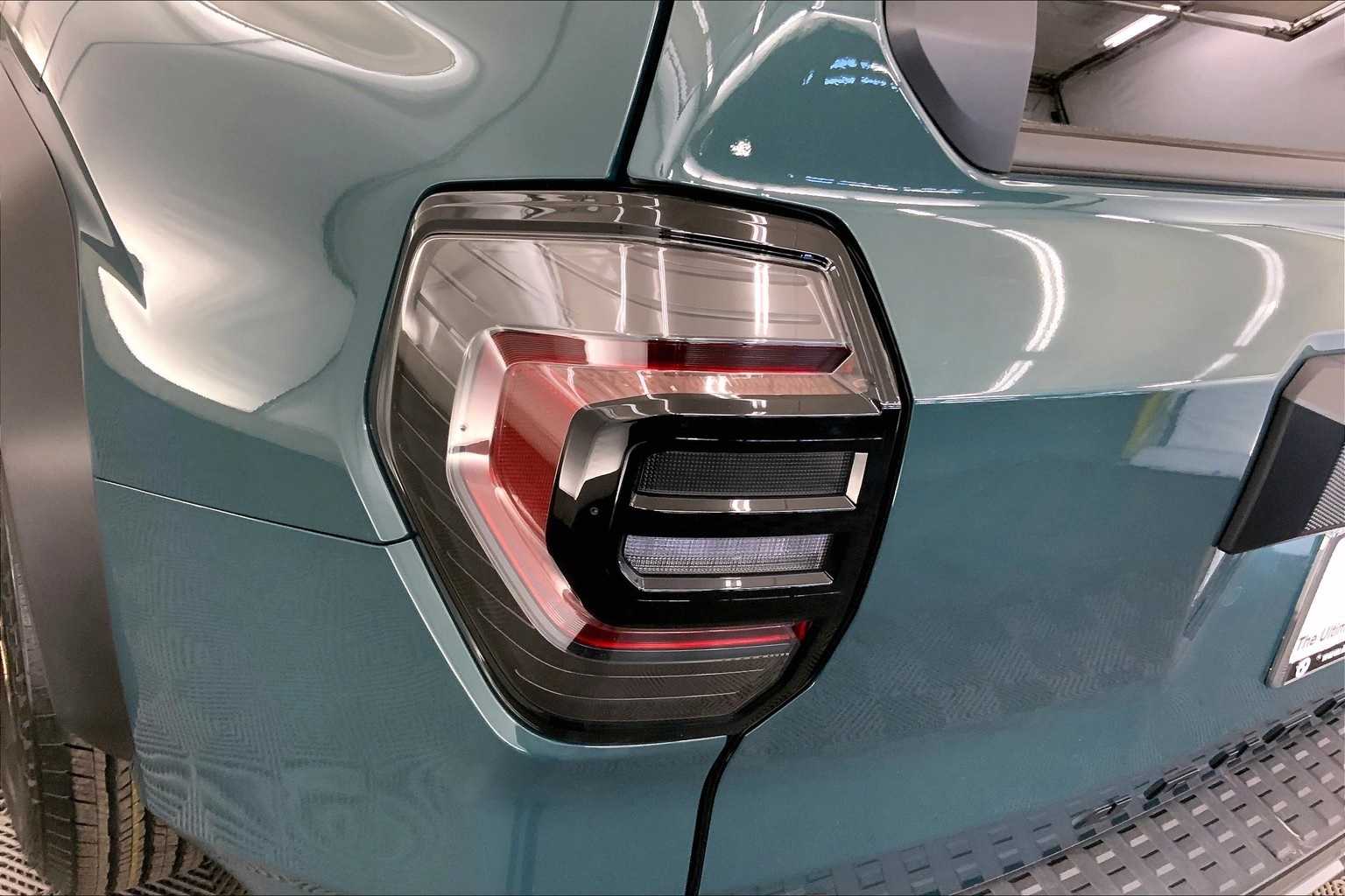 Thumbnail: 2025 Toyota 4Runner - 32