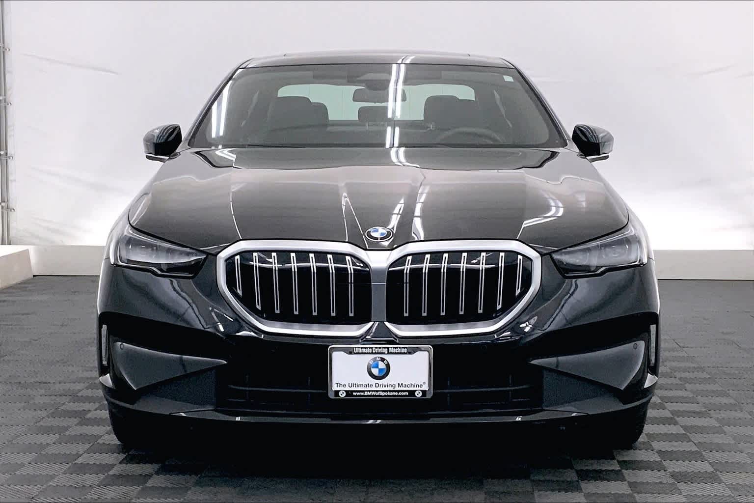 Thumbnail: 2024 BMW 5 Series - 6
