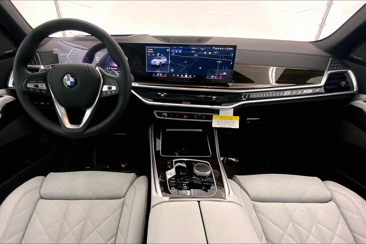Thumbnail: 2026 BMW X5 - 10