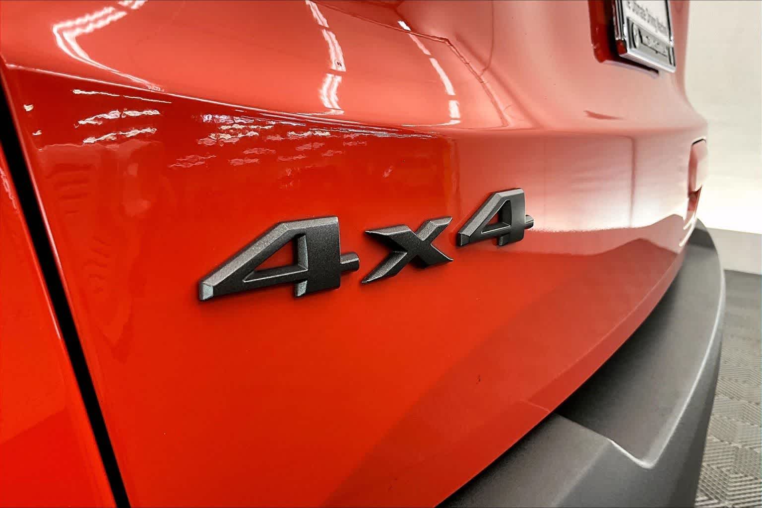 Thumbnail: 2021 Jeep Renegade - 7