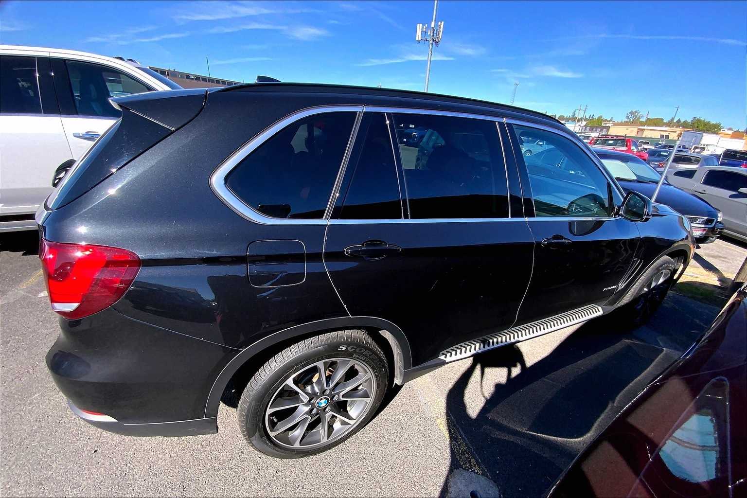Thumbnail: 2015 BMW X5 - 9