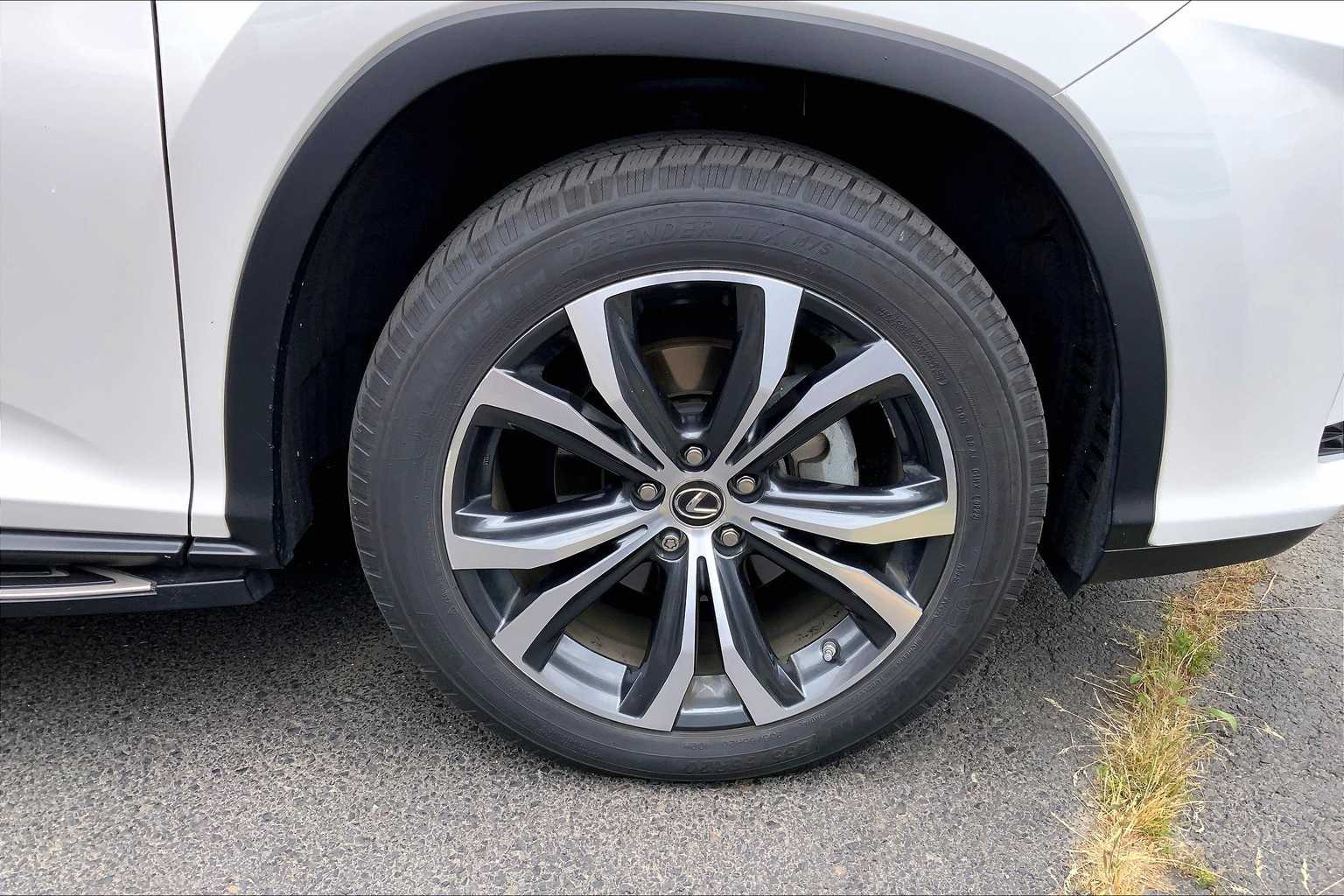 Thumbnail: 2018 Lexus RX - 14