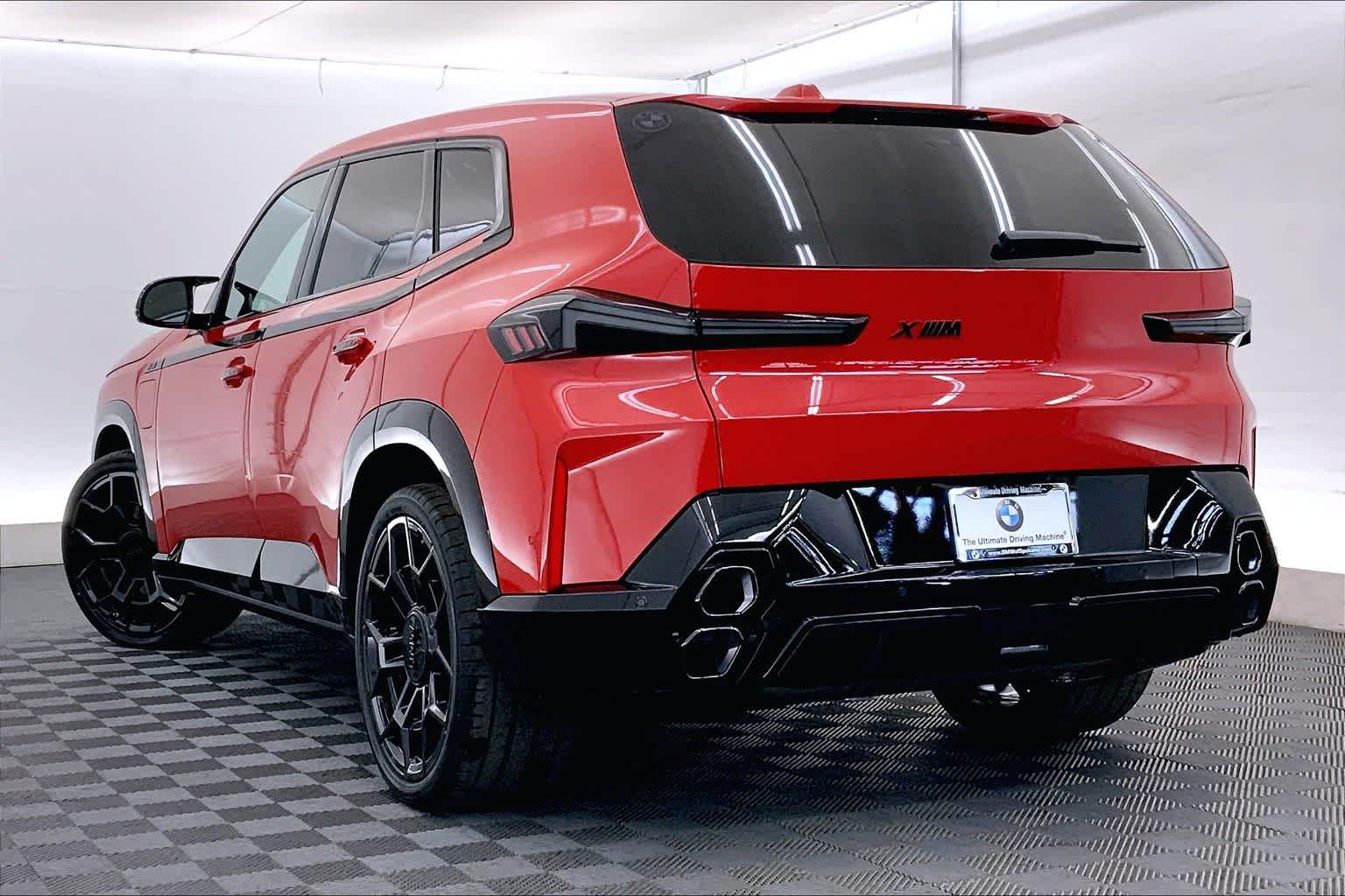 Thumbnail: 2026 BMW XM - 4
