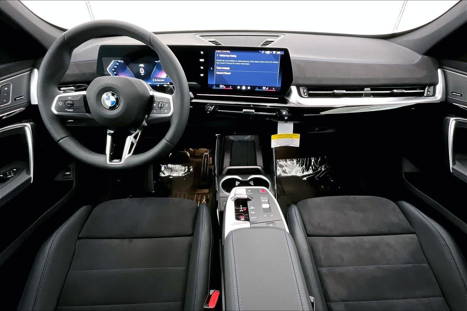 Thumbnail: 2026 BMW X1 - 10