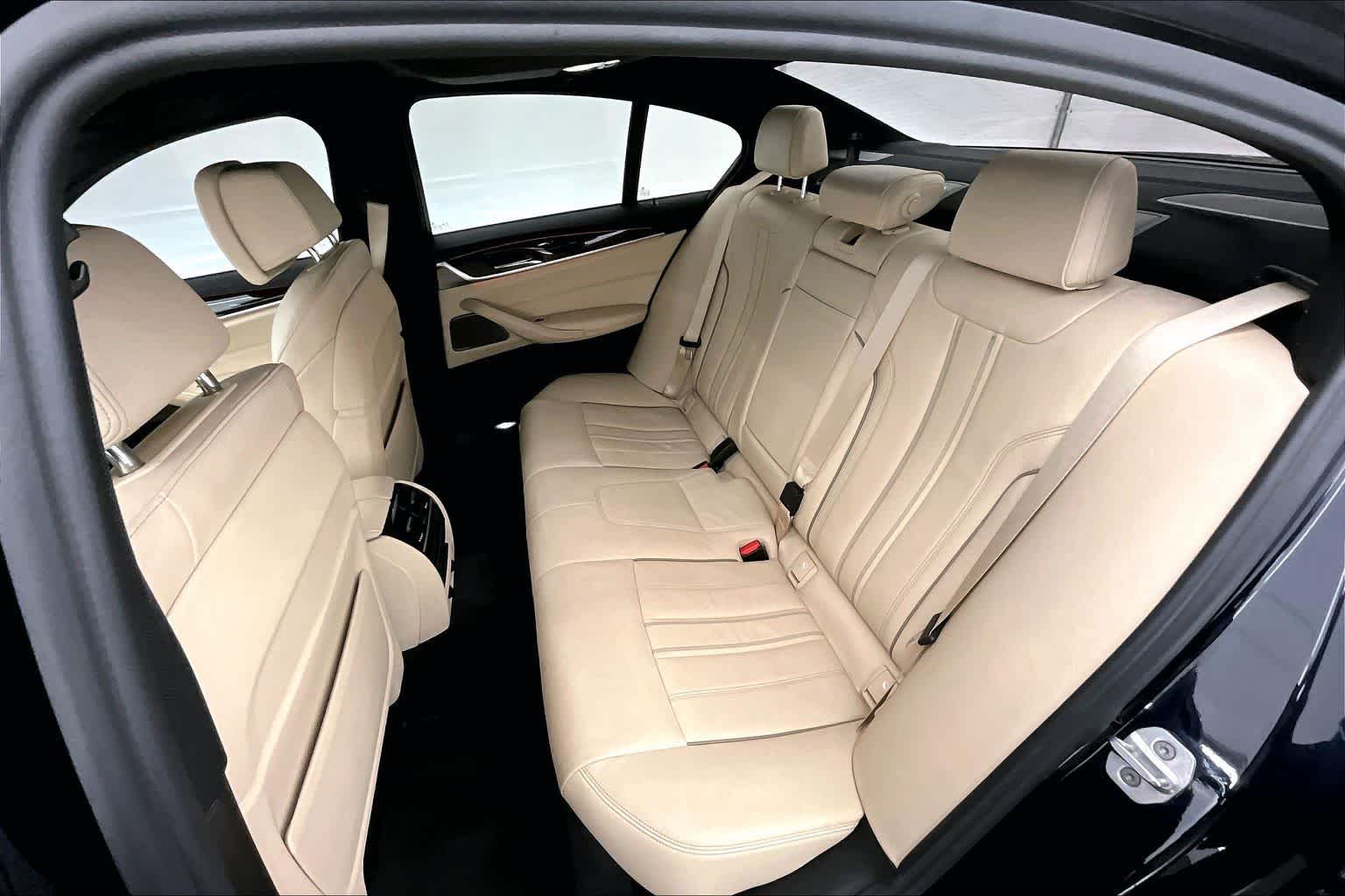 Thumbnail: 2018 BMW 5 Series - 30