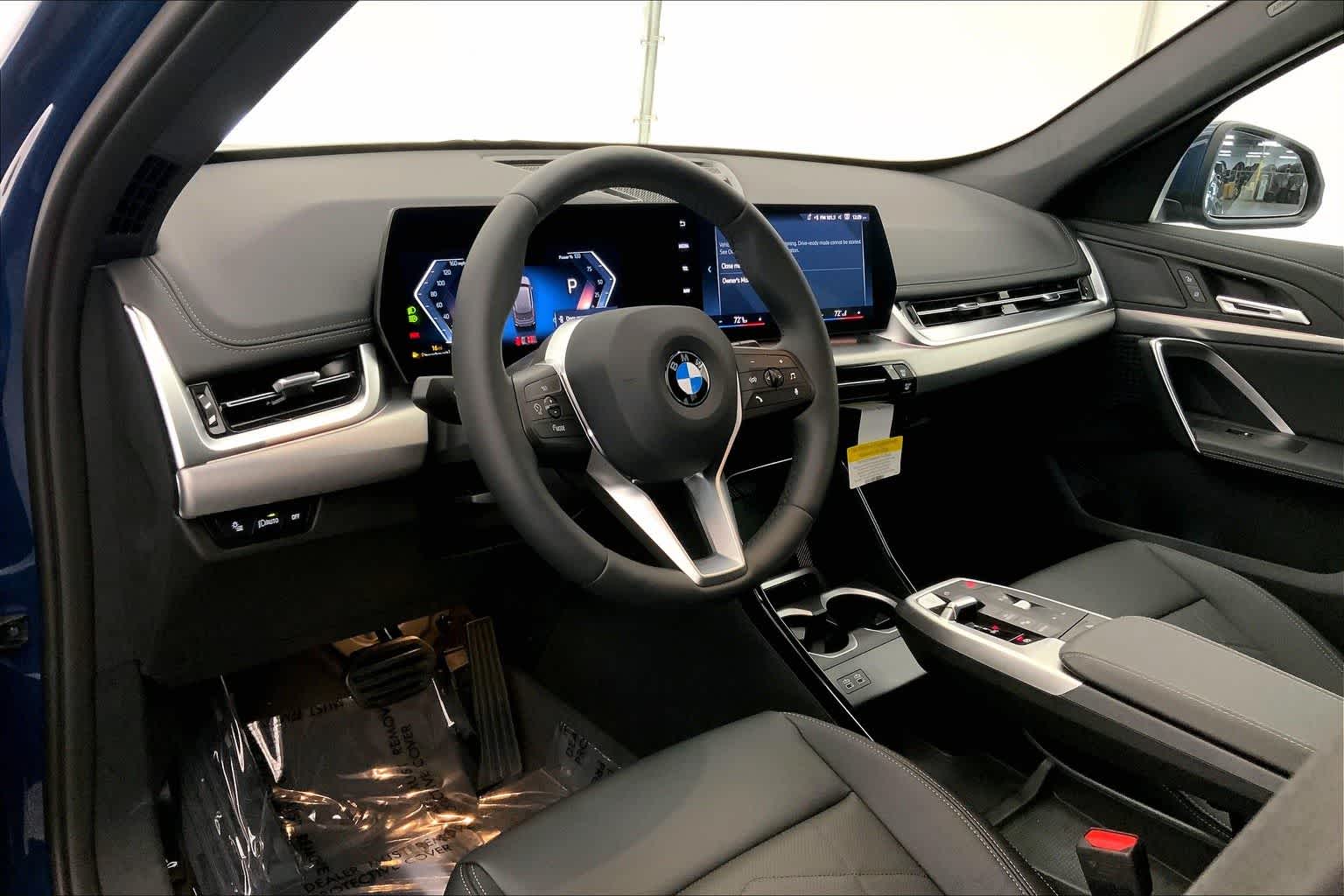 Thumbnail: 2026 BMW X1 - 2