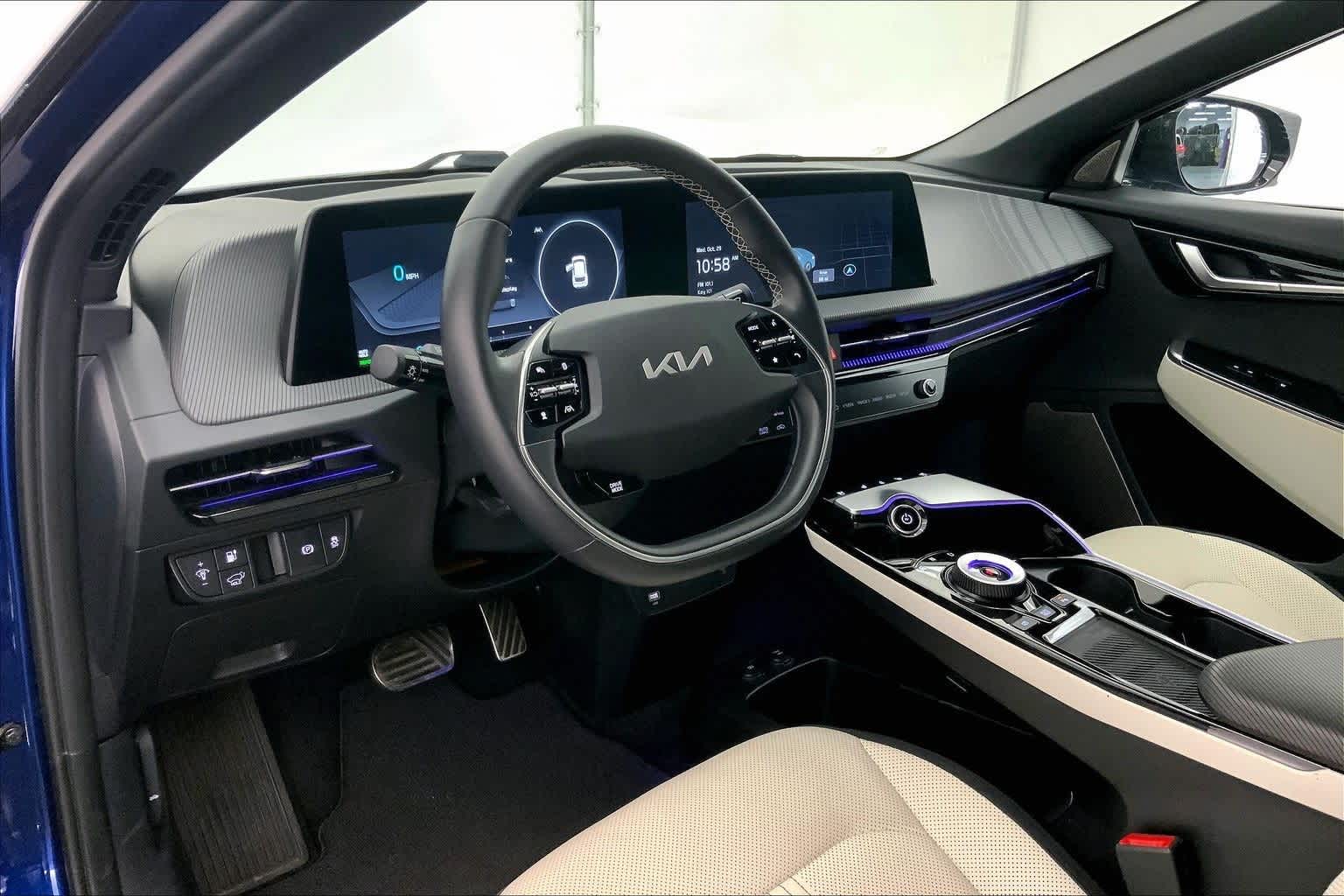 Thumbnail: 2023 Kia EV6 - 2