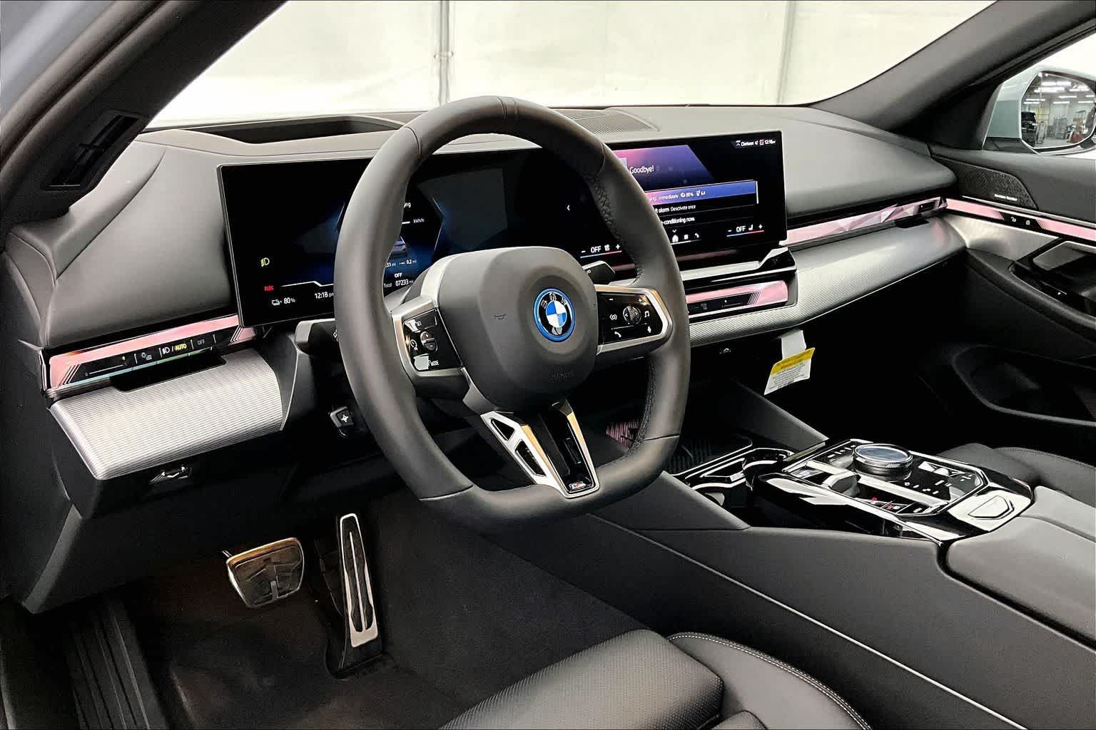Thumbnail: 2026 BMW i5 - 2