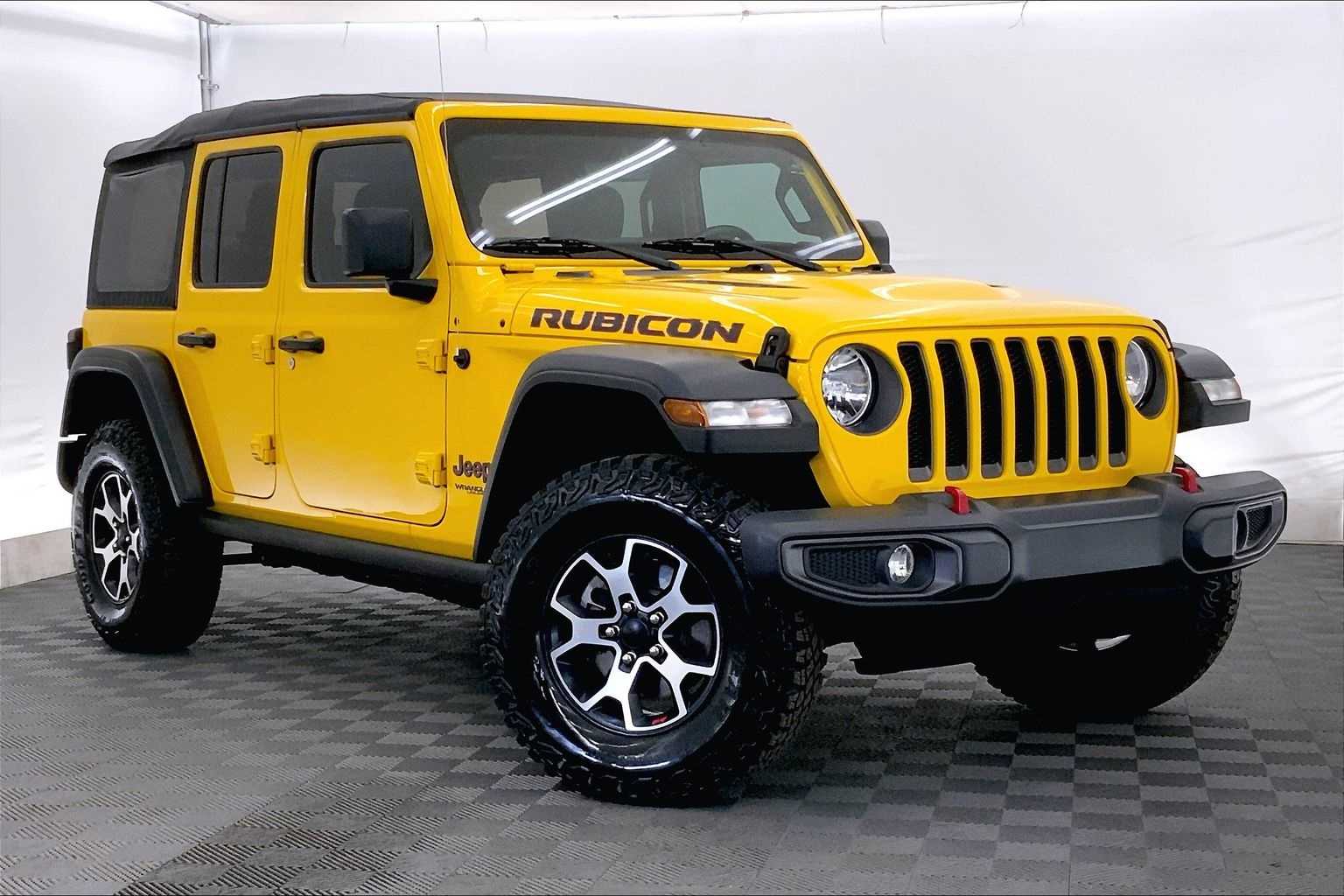 Thumbnail: 2021 Jeep Wrangler - 21