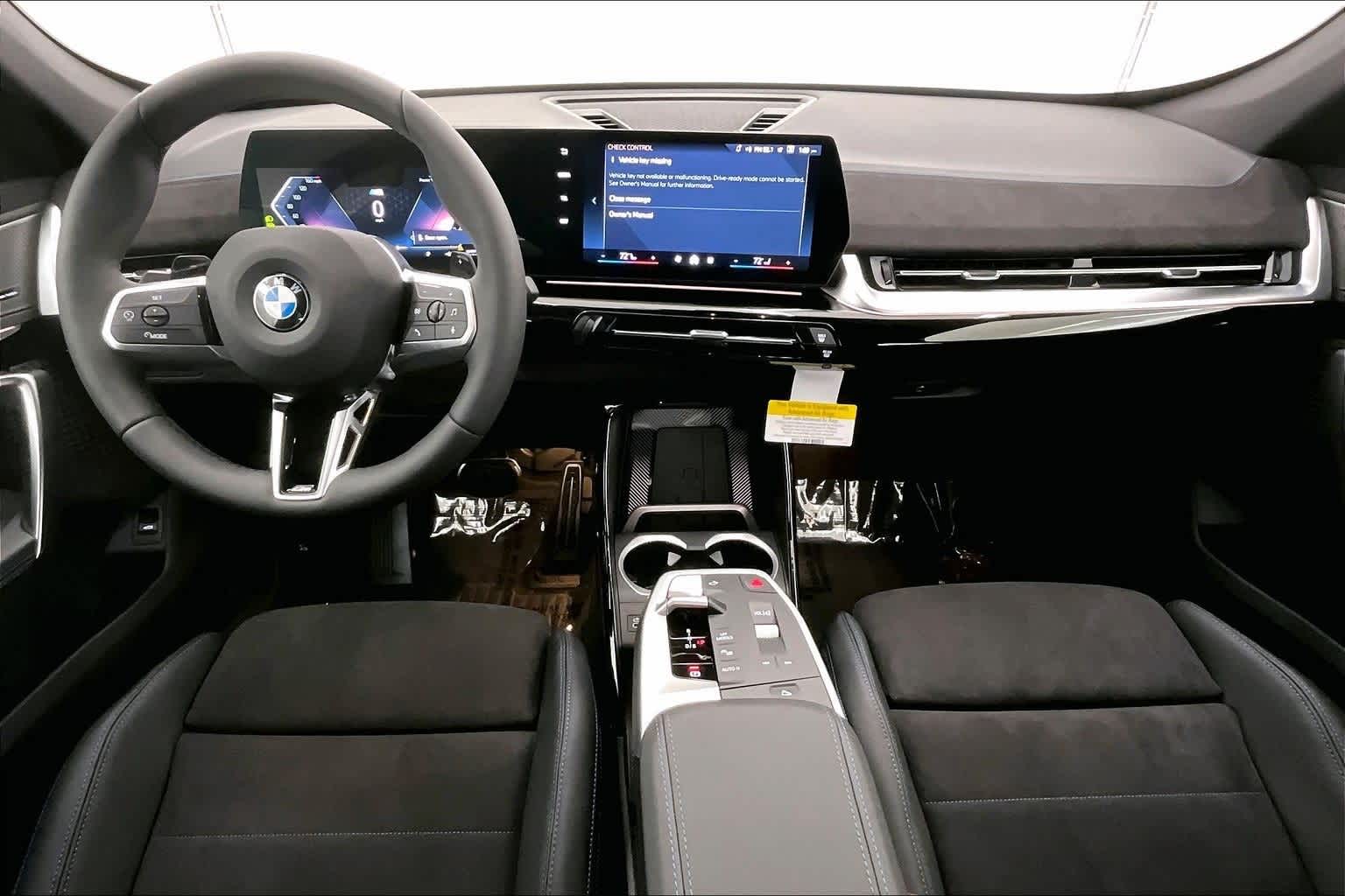 Thumbnail: 2026 BMW X1 - 10