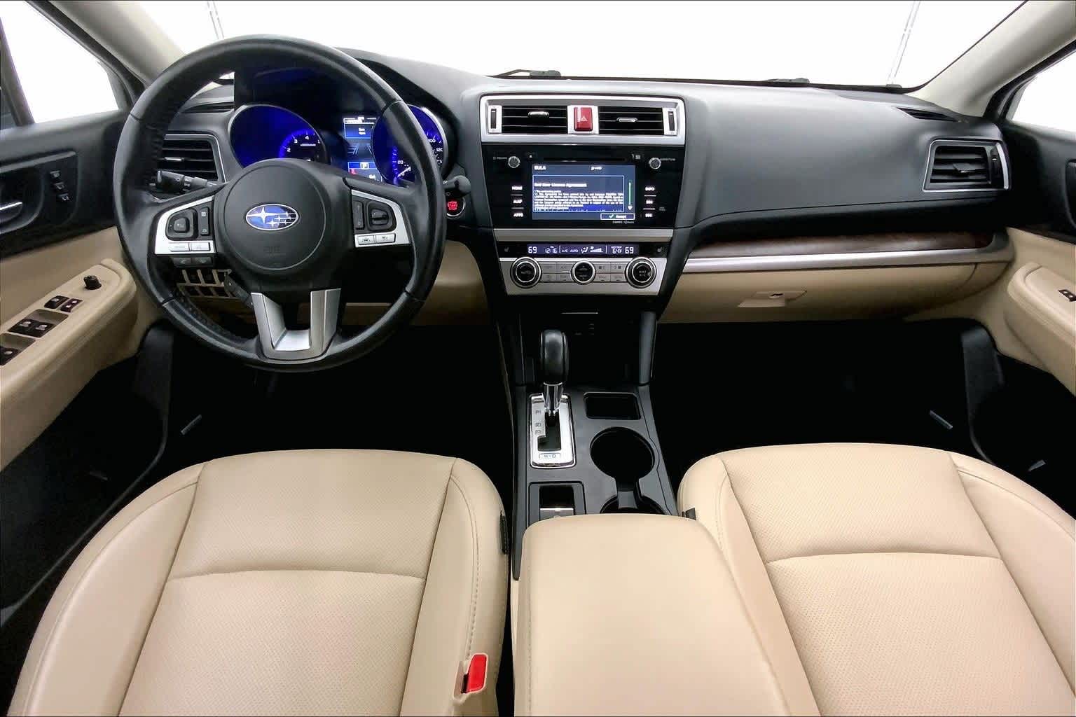 Thumbnail: 2016 Subaru Outback - 10