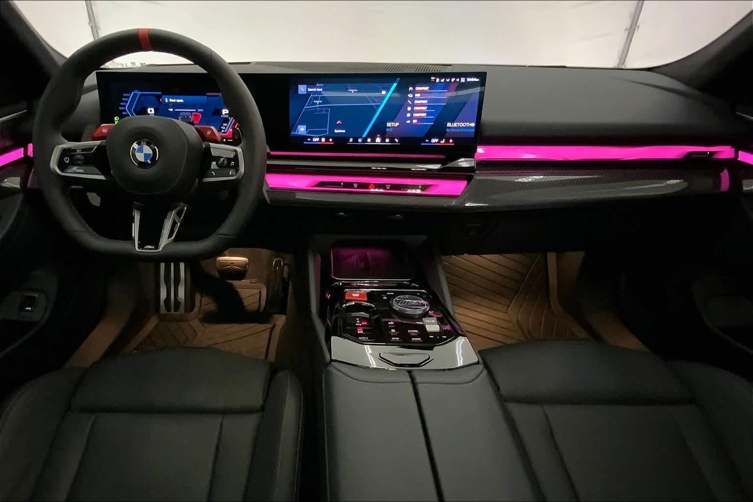 Thumbnail: 2026 BMW M5 - 10