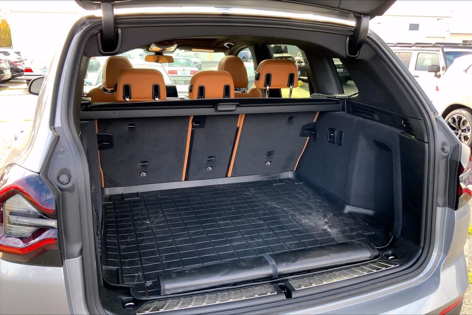 Thumbnail: 2024 BMW X3 - 19