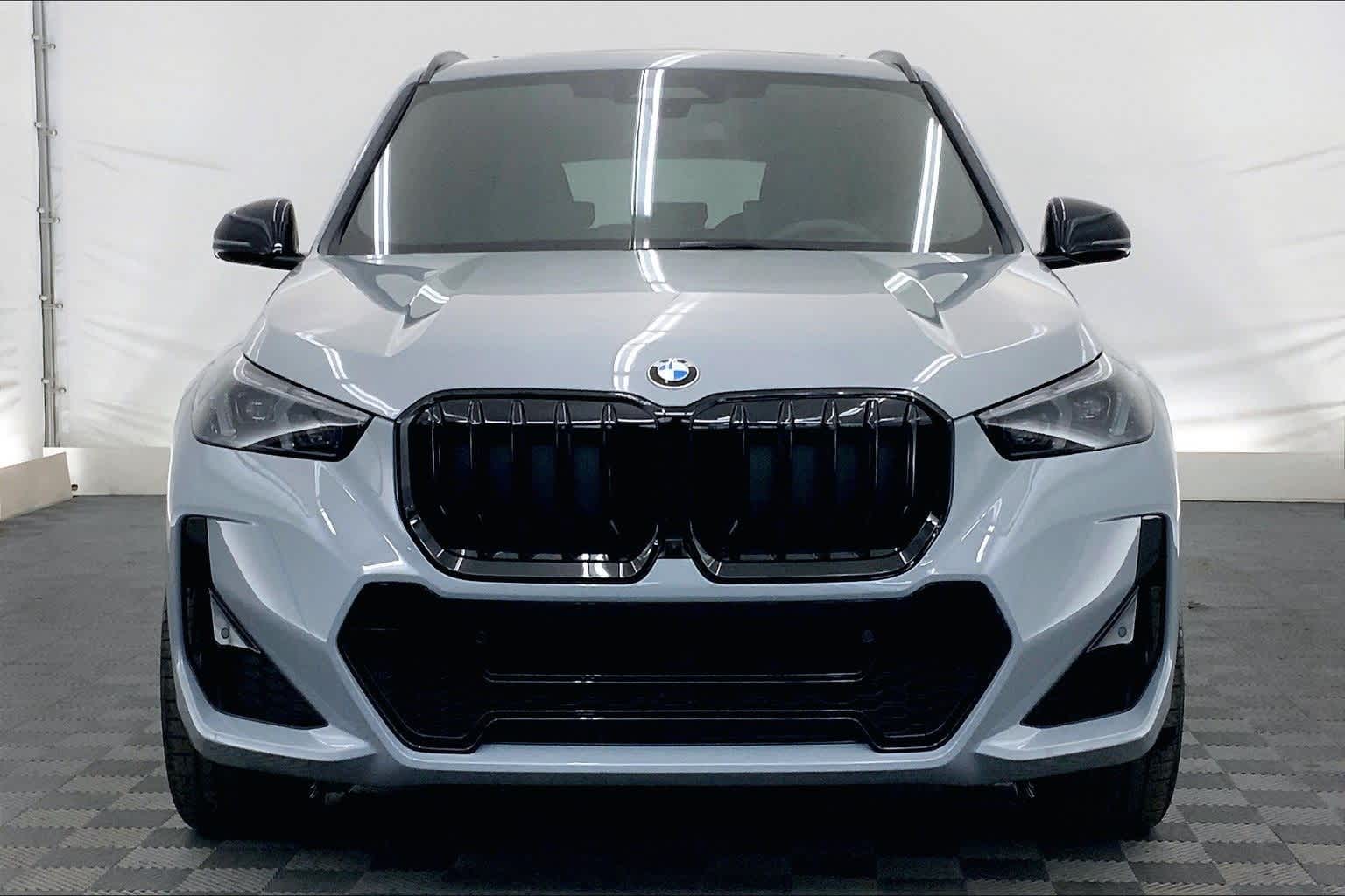 Thumbnail: 2026 BMW X1 - 6