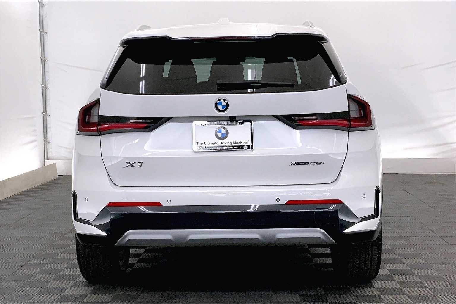 Thumbnail: 2024 BMW X1 - 5