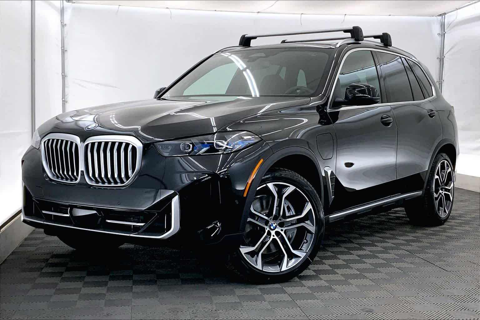 Thumbnail: 2026 BMW X5 - 1