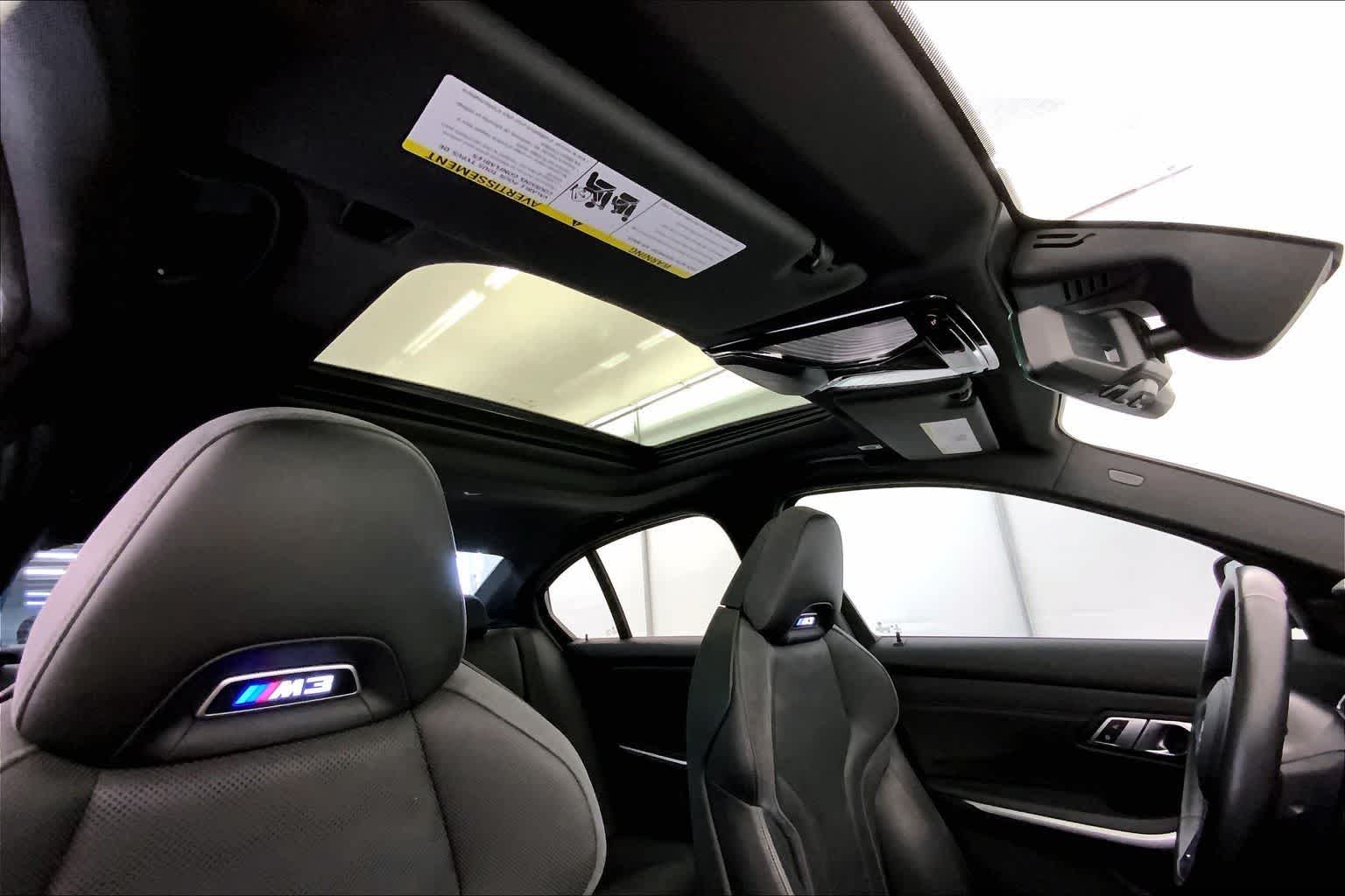 Thumbnail: 2022 BMW M3 - 30