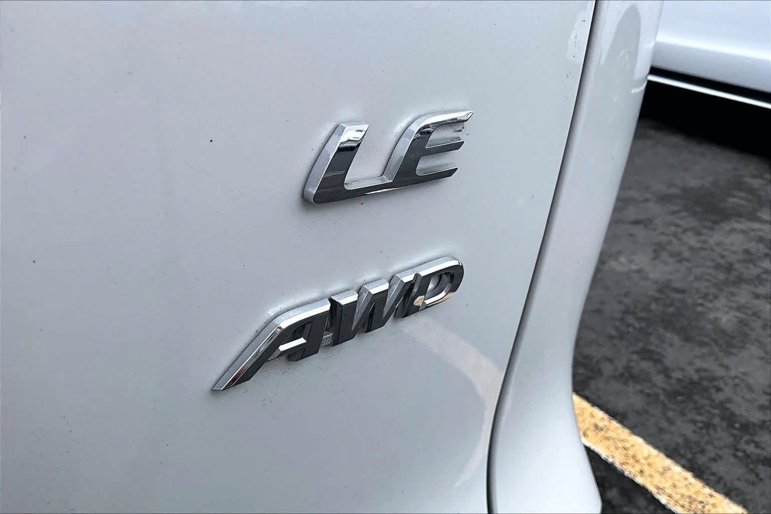 Thumbnail: 2024 Toyota Corolla Cross - 7