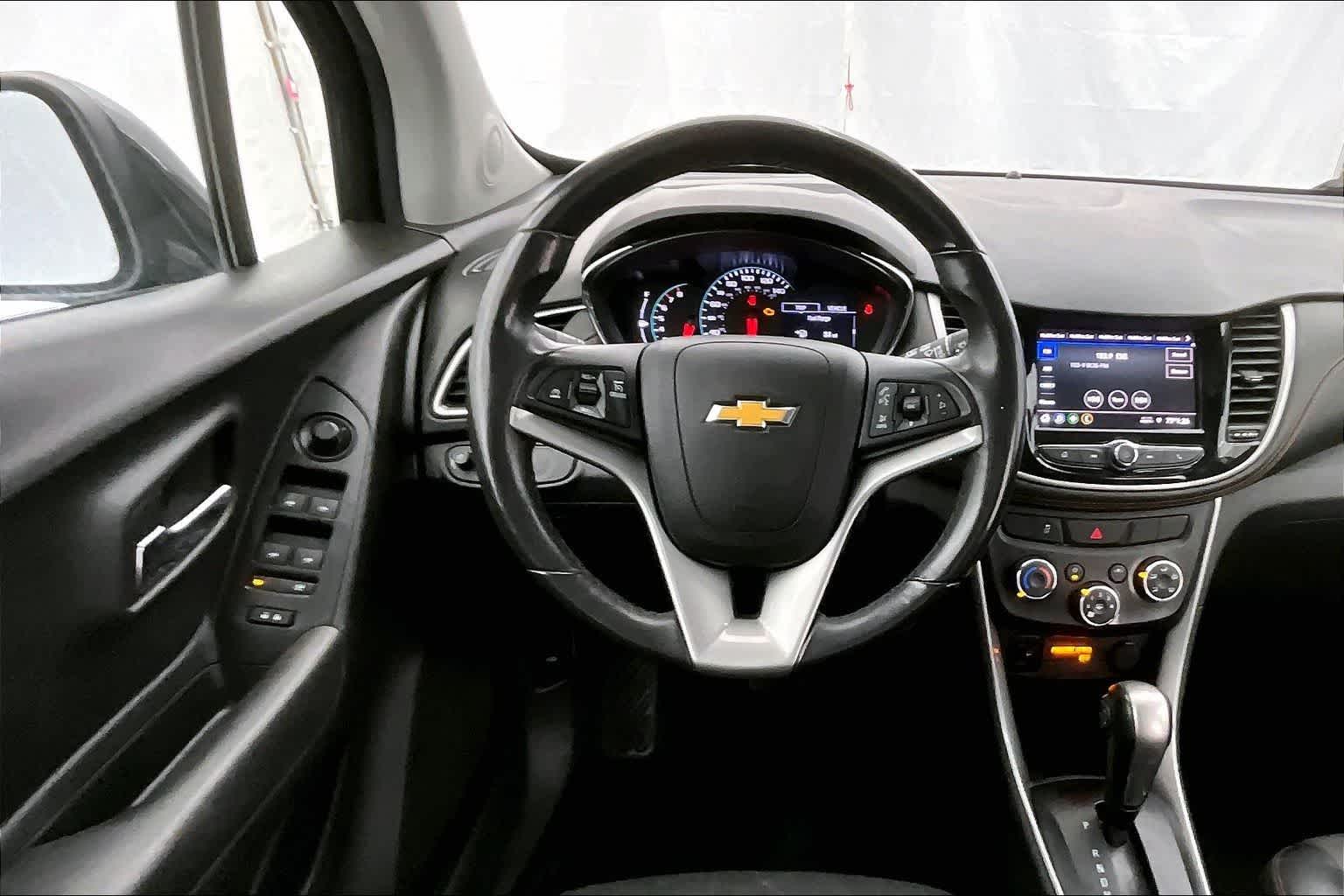 Thumbnail: 2020 Chevrolet Trax - 14