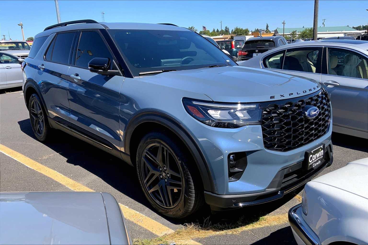 Thumbnail: 2025 Ford Explorer - 11