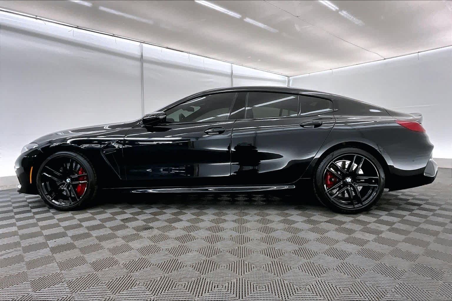 Thumbnail: 2025 BMW M8 - 3