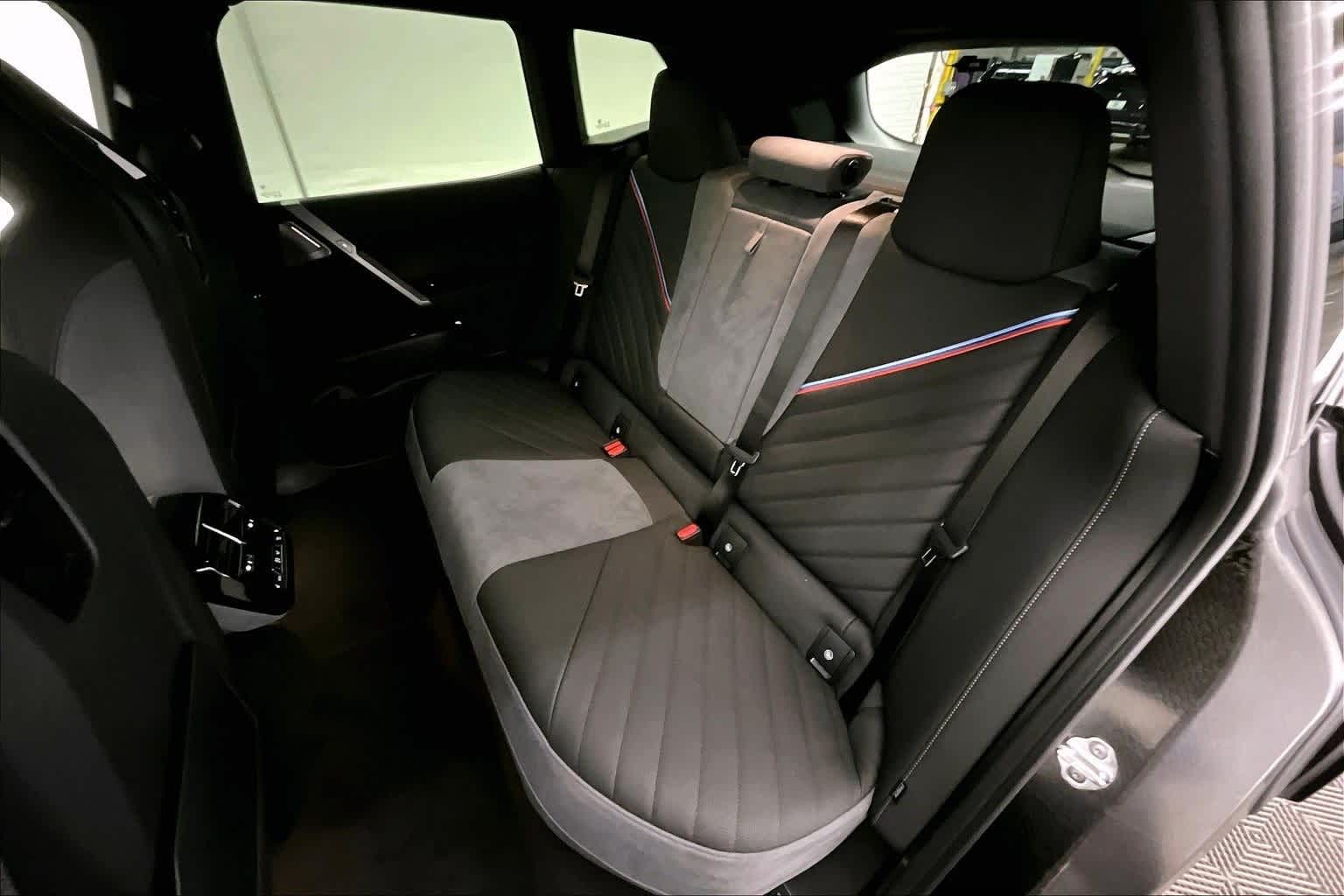 Thumbnail: 2026 BMW iX - 13