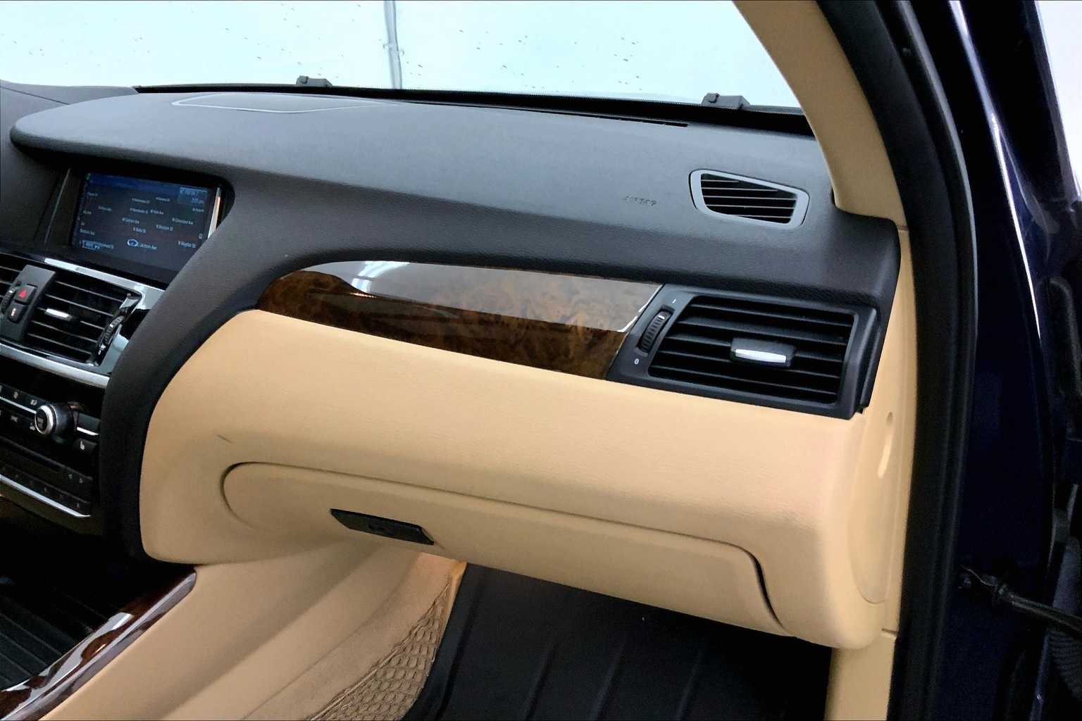 Thumbnail: 2015 BMW X3 - 23